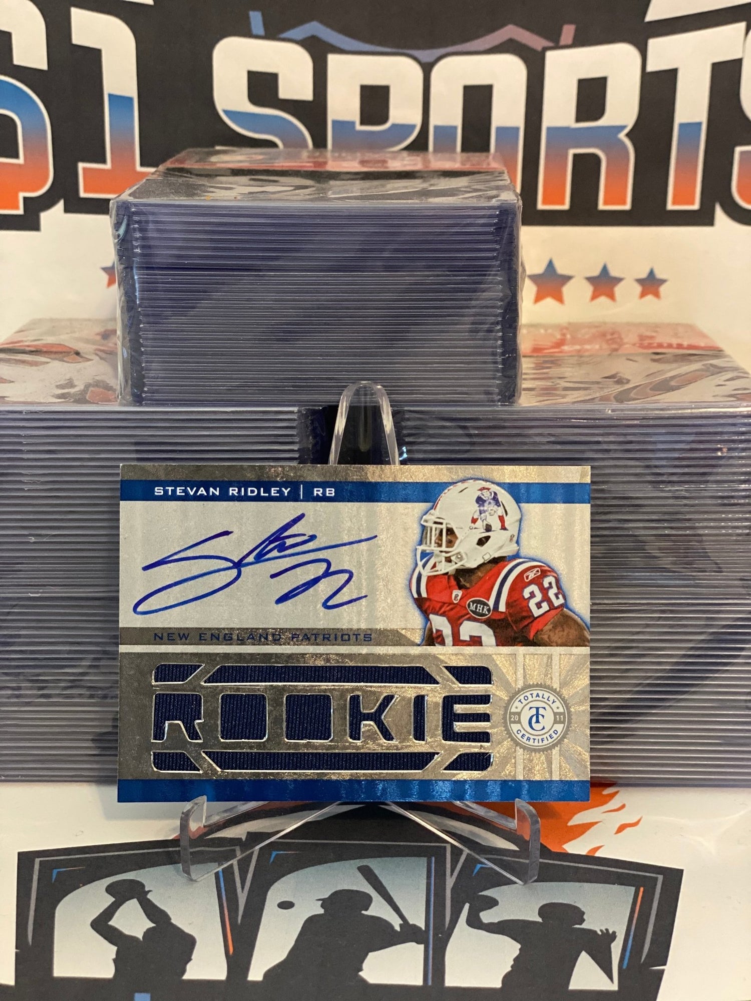 2011 Panini Totally Certified (Freshman Fabric Relic 241/499) Stevan Ridley Rookie #231