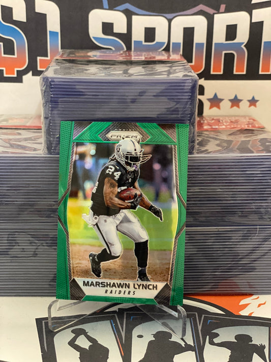 2016 Panini Prizm (Green Prizm) Marshawn Lynch #84
