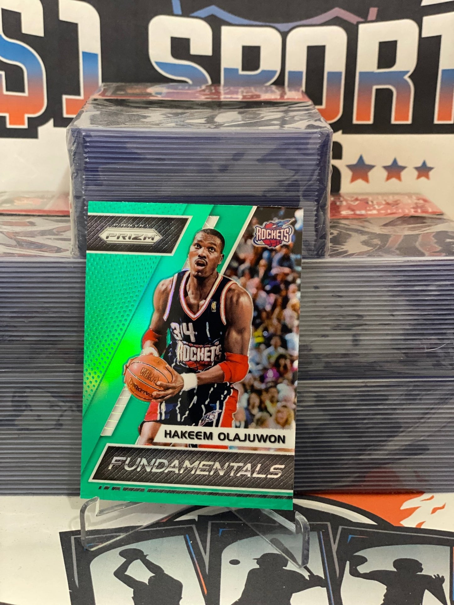 2017 Panini Prizm (Green Prizm, Fundamentals) Hakeem Olajuwon #3