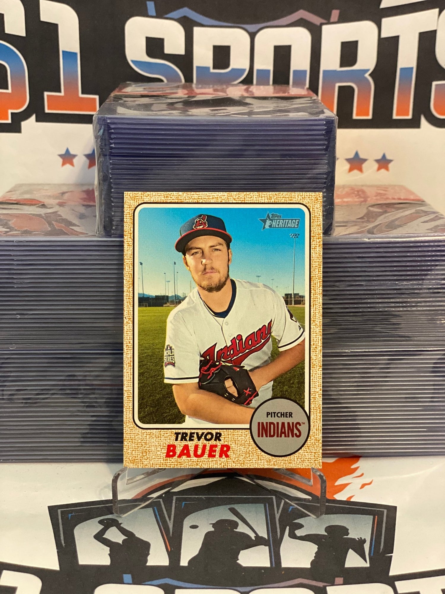 2017 Topps Heritage (Short Print) Trevor Bauer #715