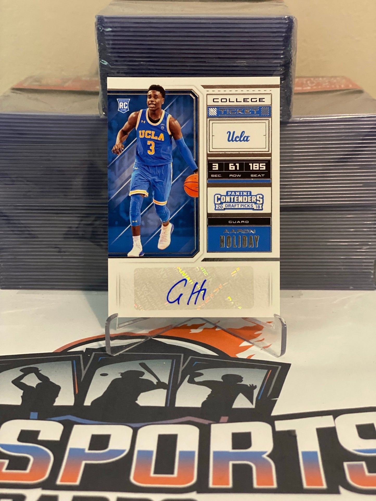 2018 Panini Contenders Draft Picks Aaron Holiday Rookie Auto #83