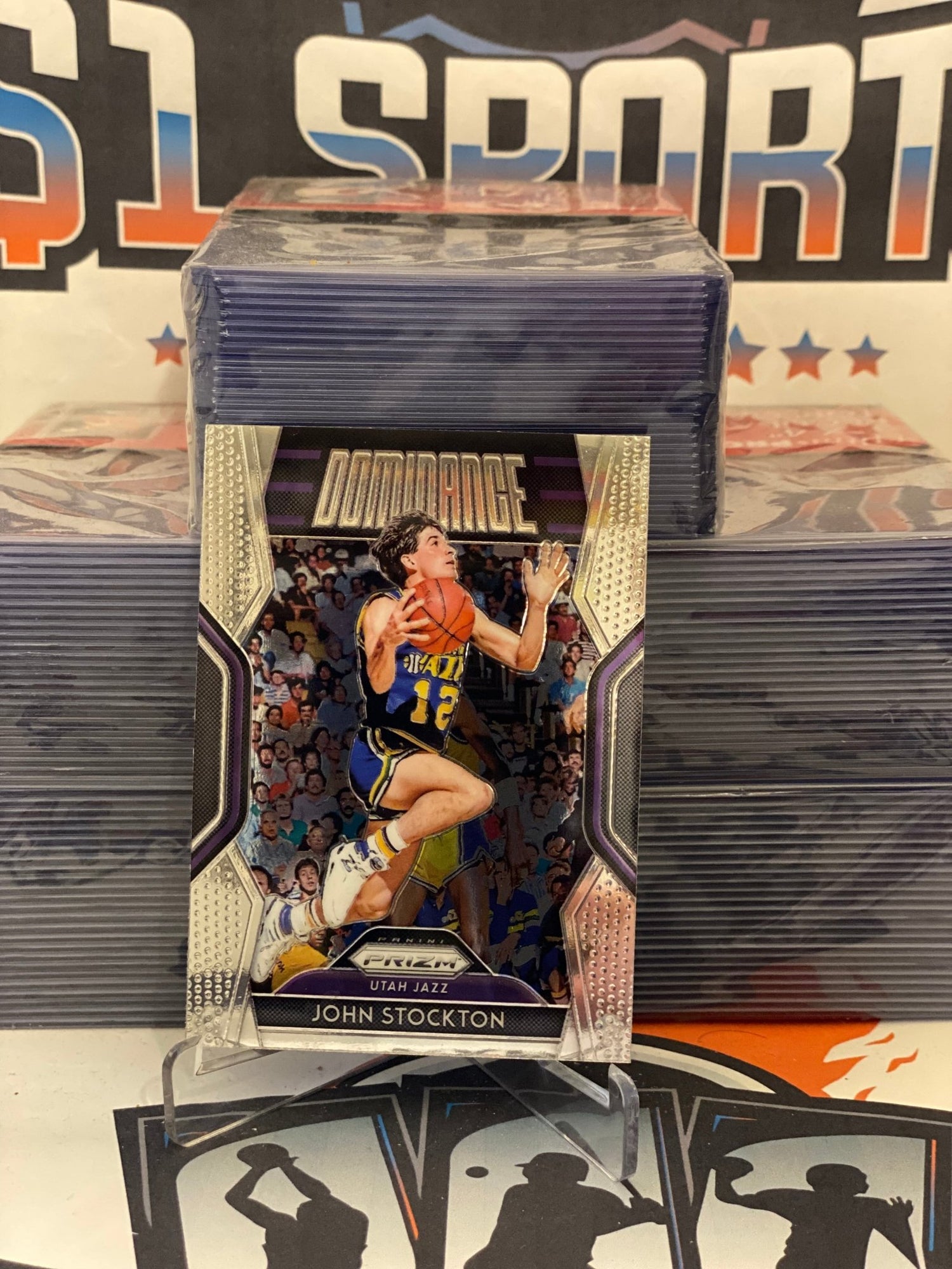 2018 Panini Prizm (Dominance) John Stockton #15