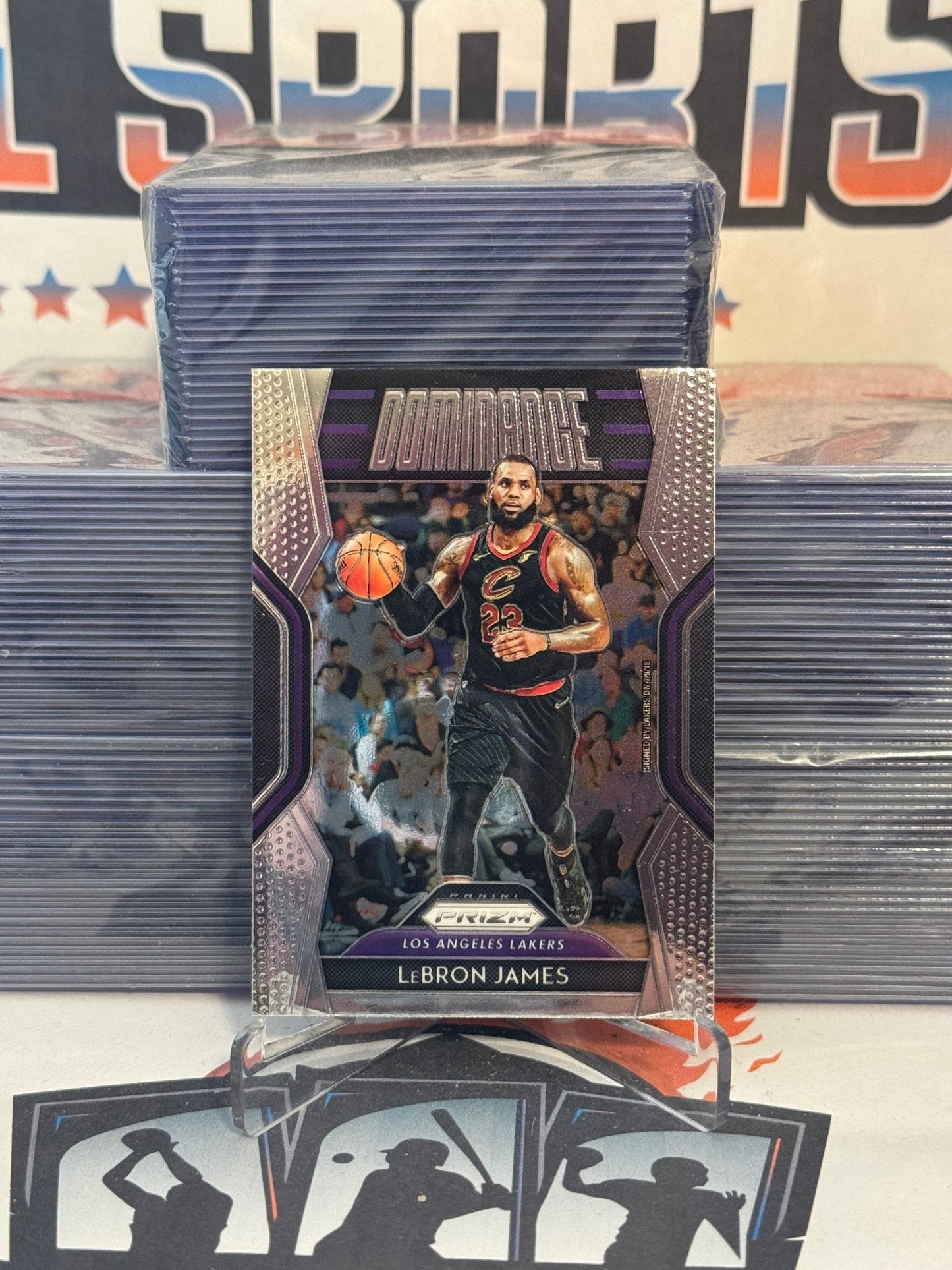 2018 Panini Prizm (Dominance) LeBron James #29