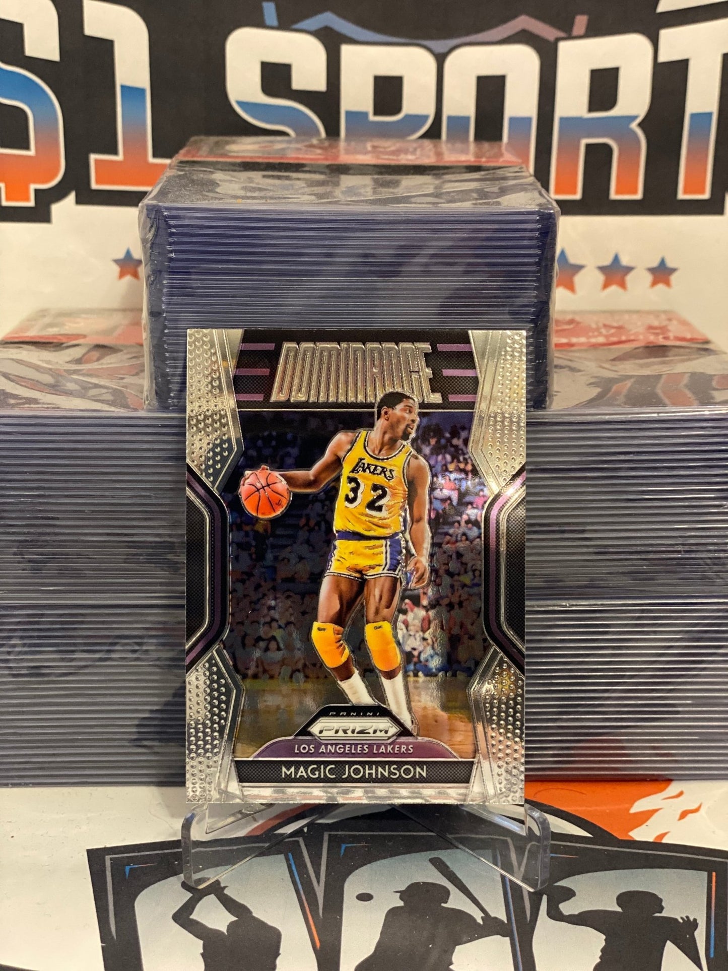 2018 Panini Prizm (Dominance) Magic Johnson #2