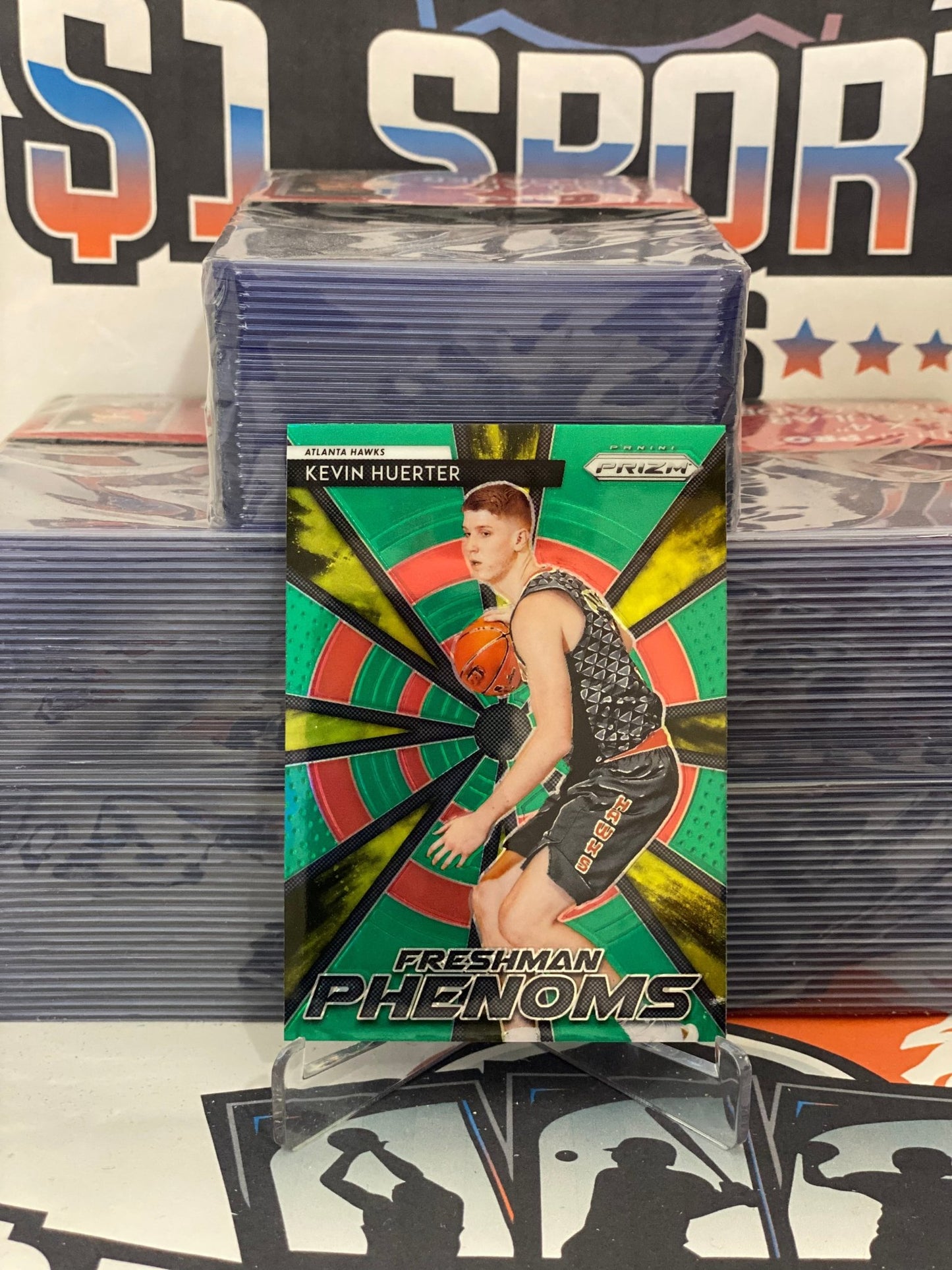 2018 Panini Prizm (Green Prizm, Freshman Phenoms) Kevin Huerter Rookie #19