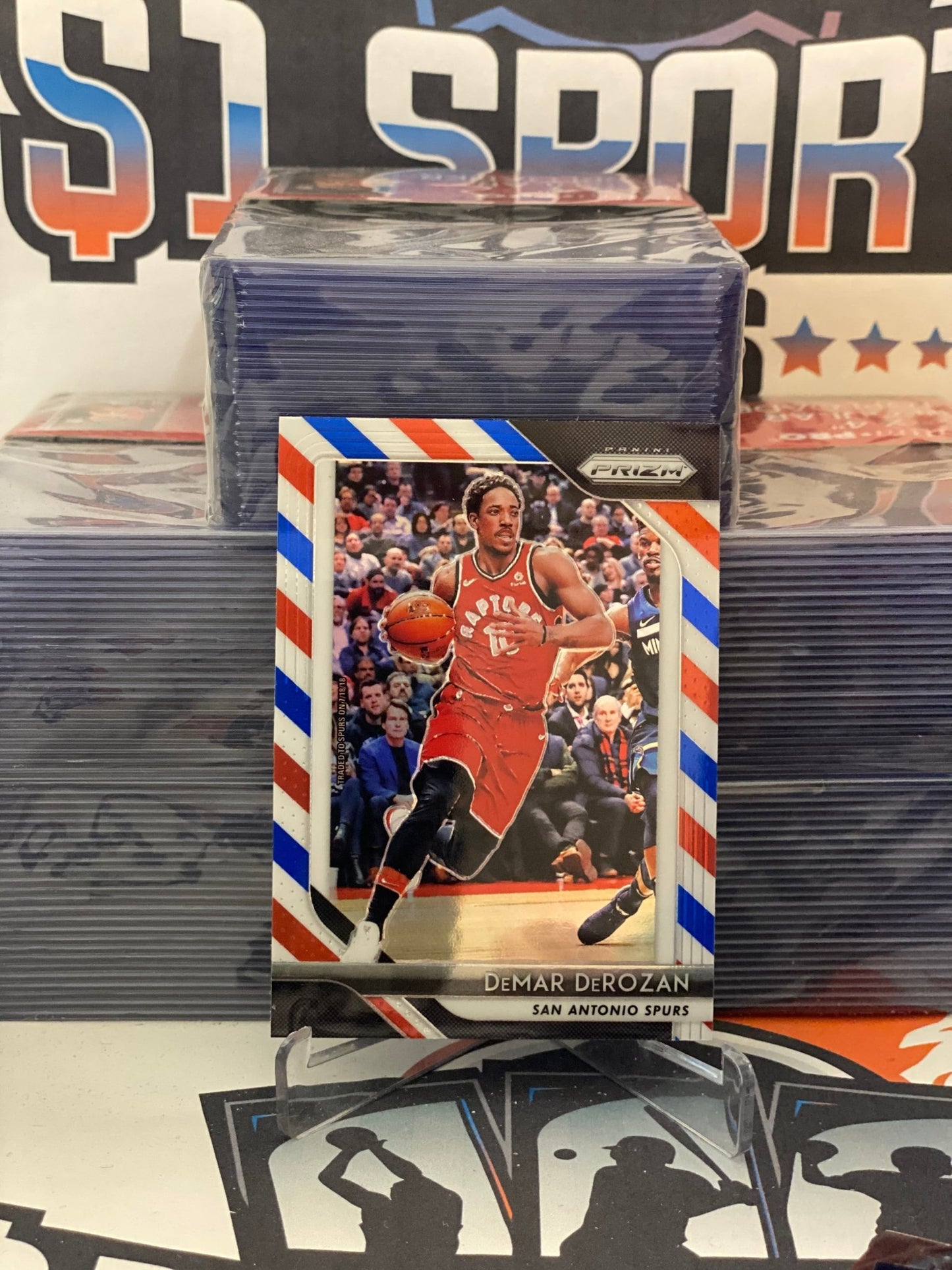 2018 Panini Prizm (Red White Blue Prizm) DeMar DeRozan #271