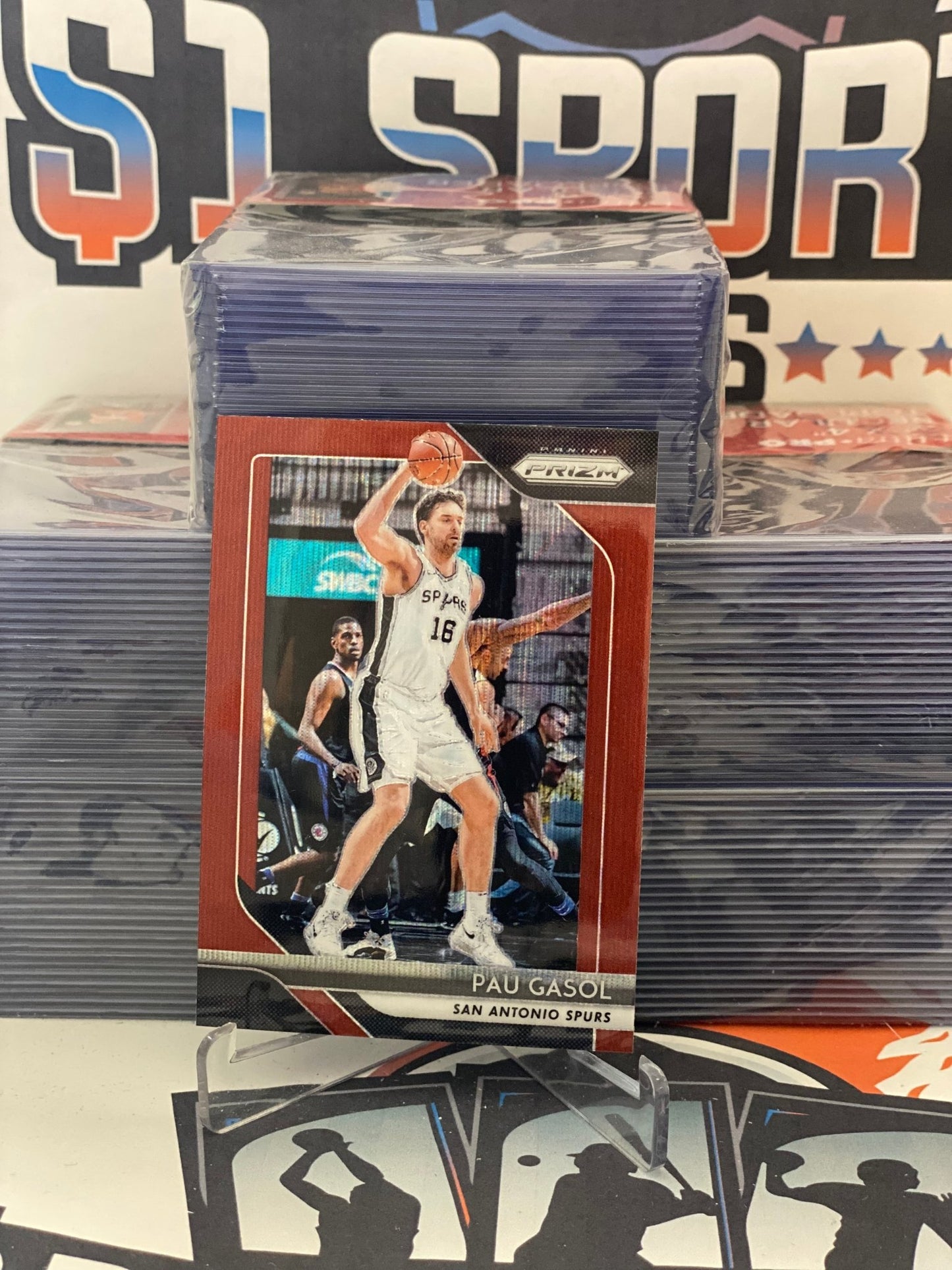 2018 Panini Prizm (Ruby Wave Prizm) Pau Gasol #13