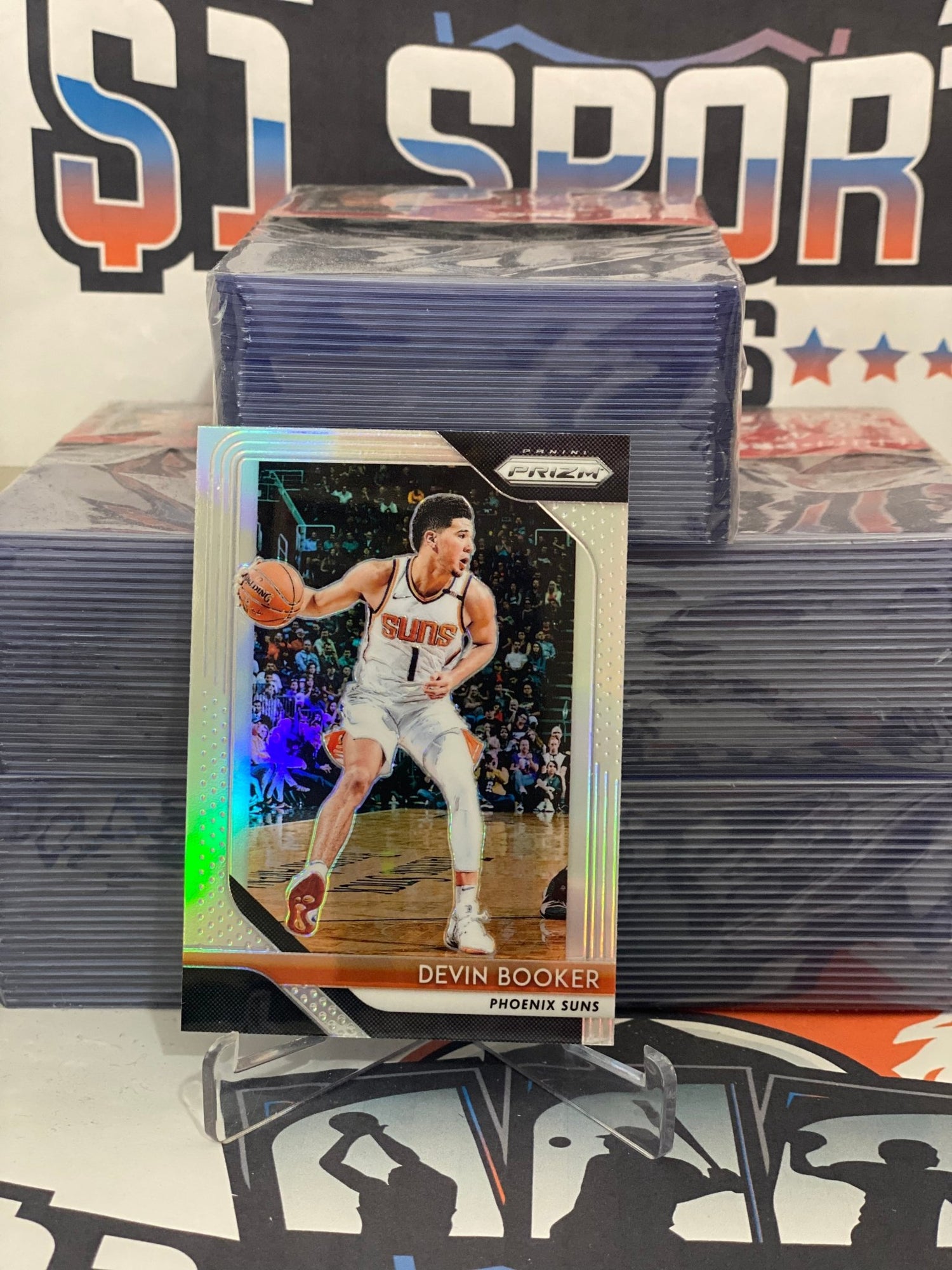 2018 Panini Prizm (Silver Prizm) Devin Booker #11