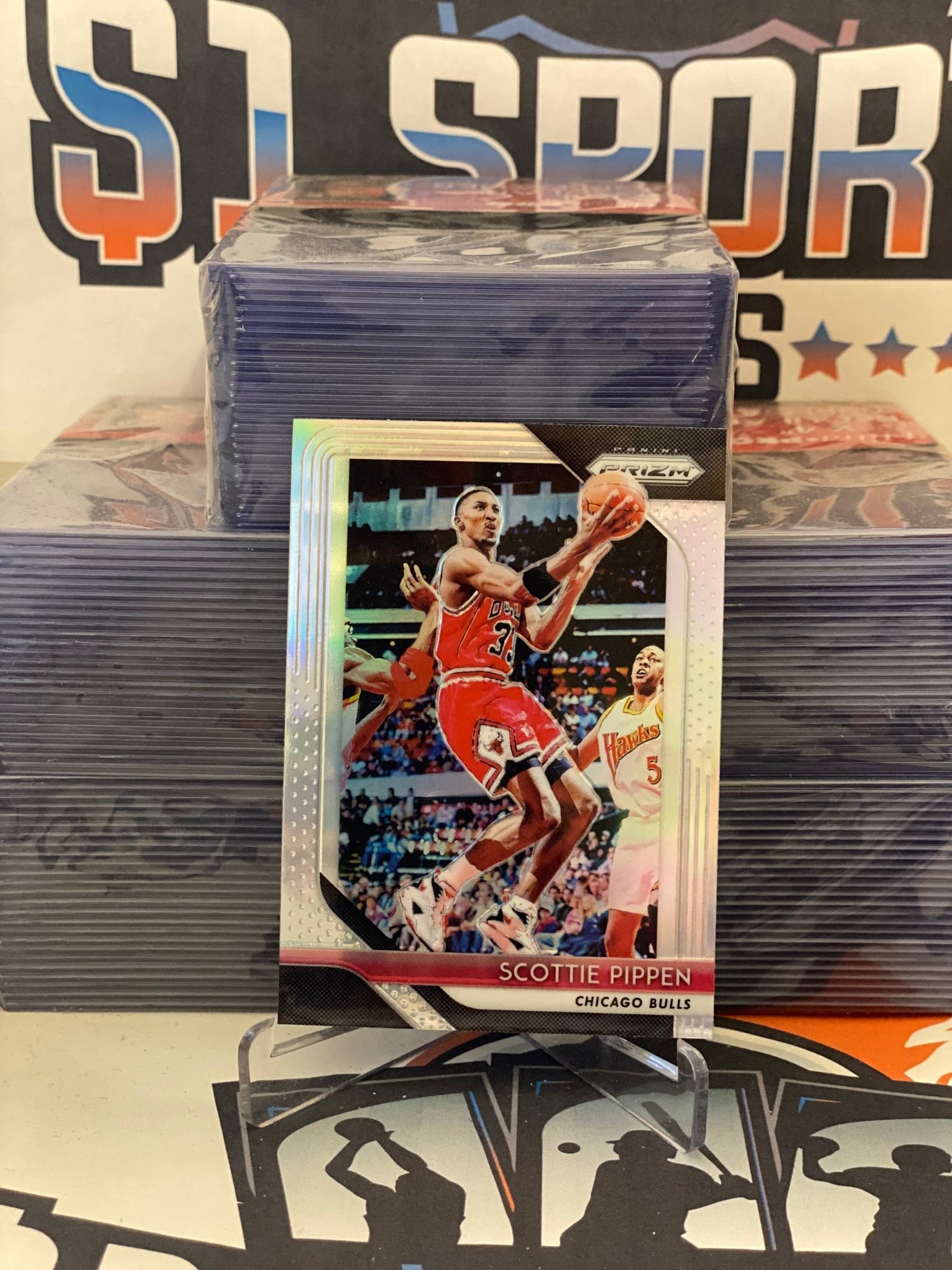 2018 Panini Prizm (Silver Prizm) Scottie Pippen #65