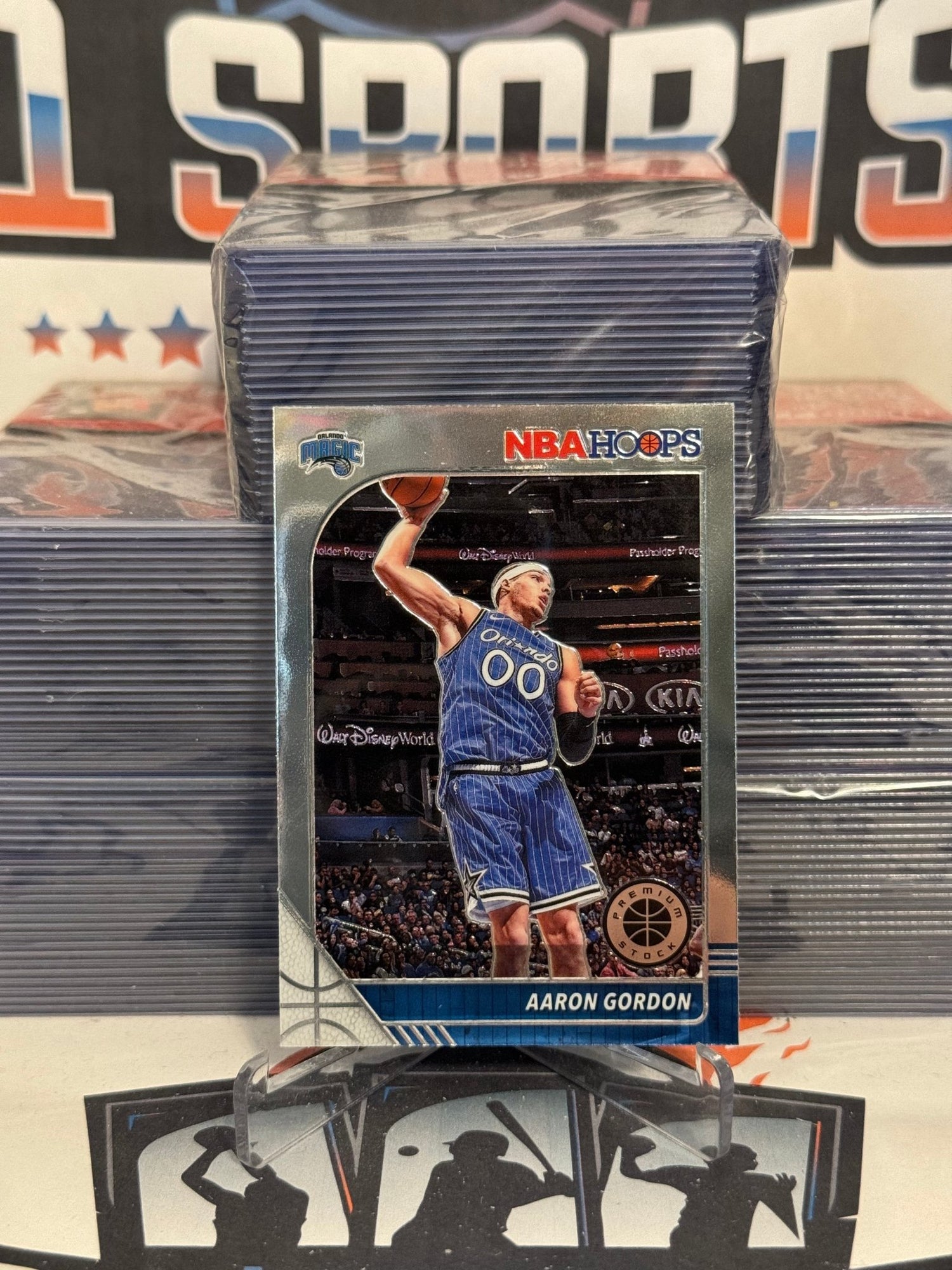 2019 Hoops Premium Stock Aaron Gordon #137