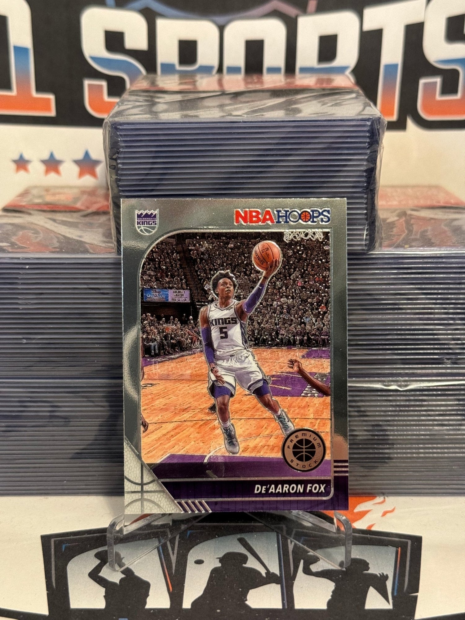 2019 Hoops Premium Stock De'Aaron Fox #165