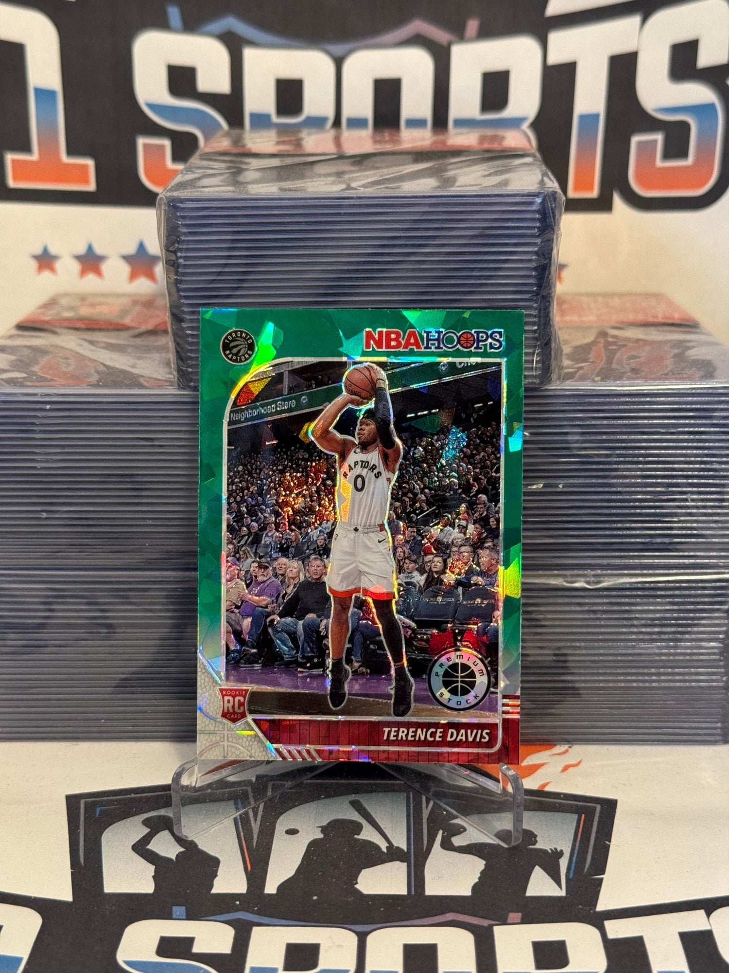 2019 Hoops Premium Stock (Green Cracked Ice Prizm) Terence Davis Rookie #257