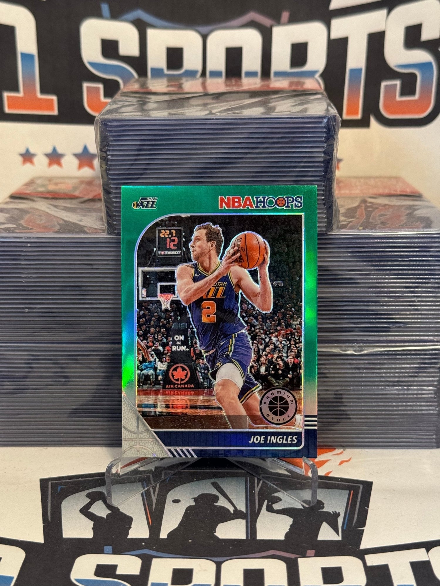 2019 Hoops Premium Stock (Green Prizm) Joe Ingles #188