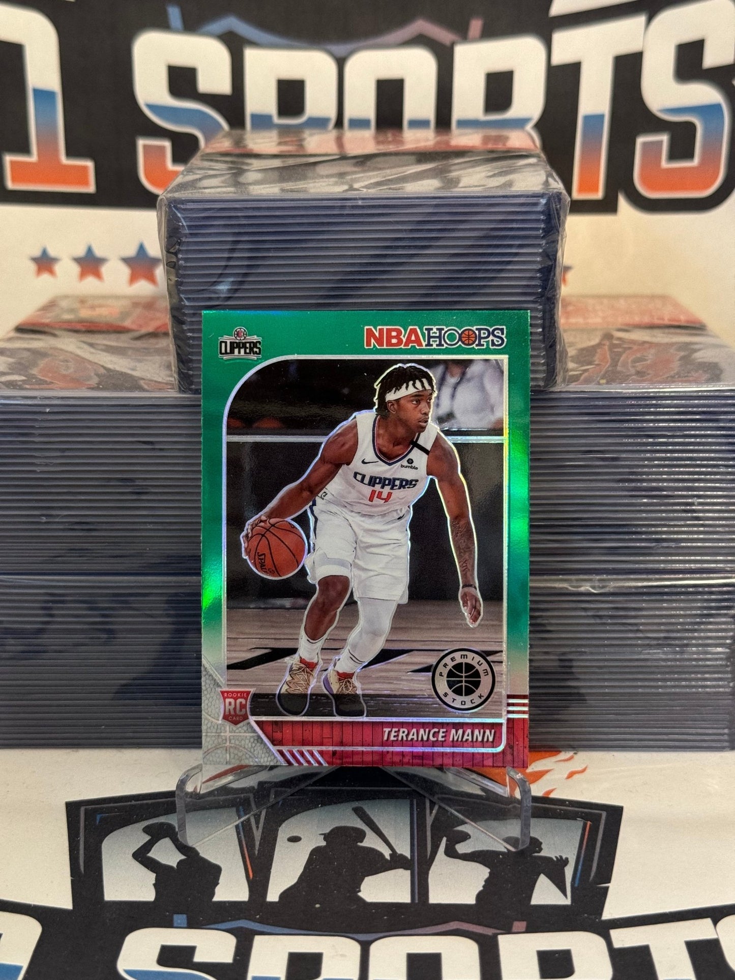 2019 Hoops Premium Stock (Green Prizm) Terance Mann Rookie #245