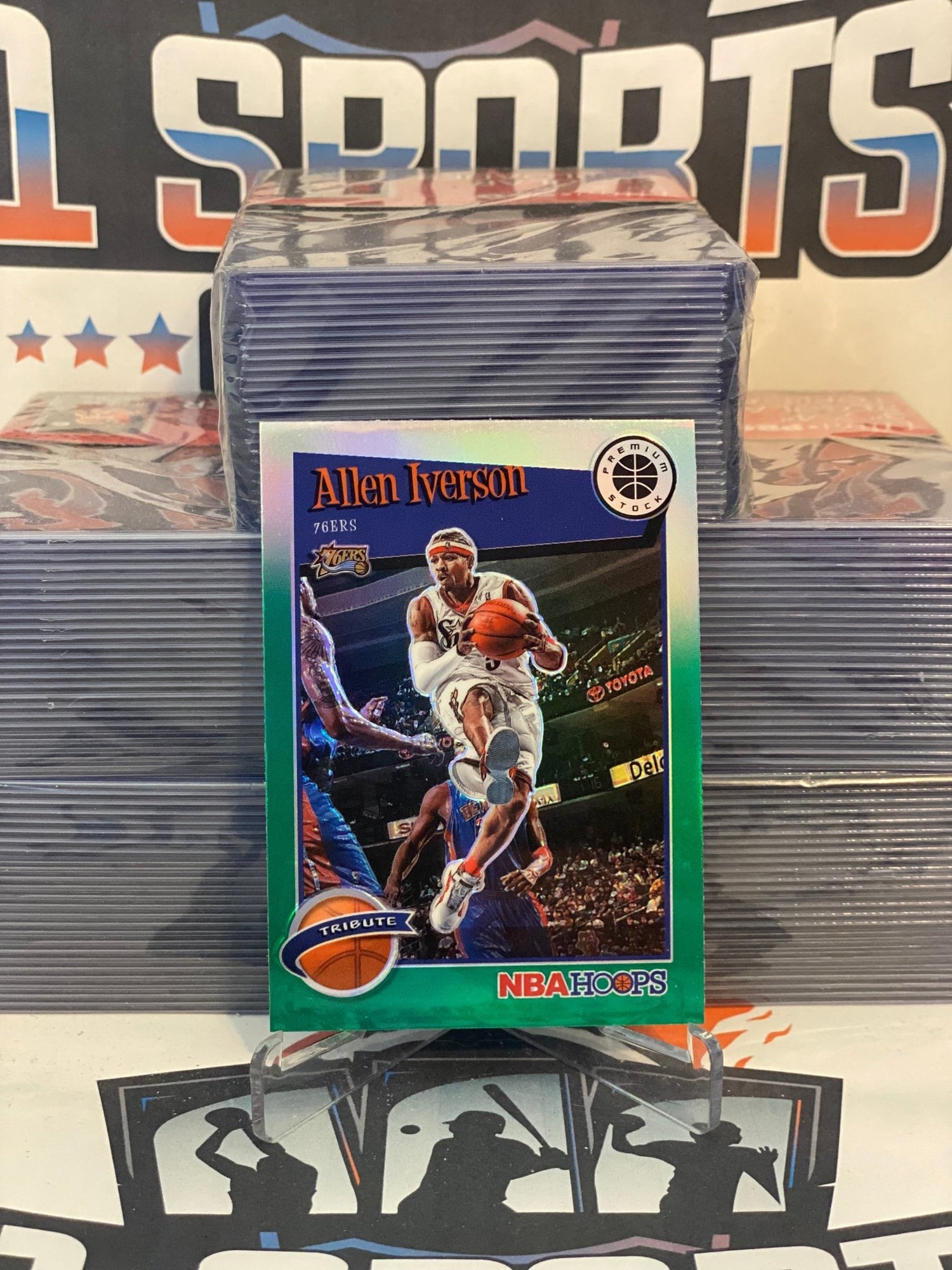 2019 Hoops Premium Stock (Green Prizm, Tribute) Allen Iverson #285