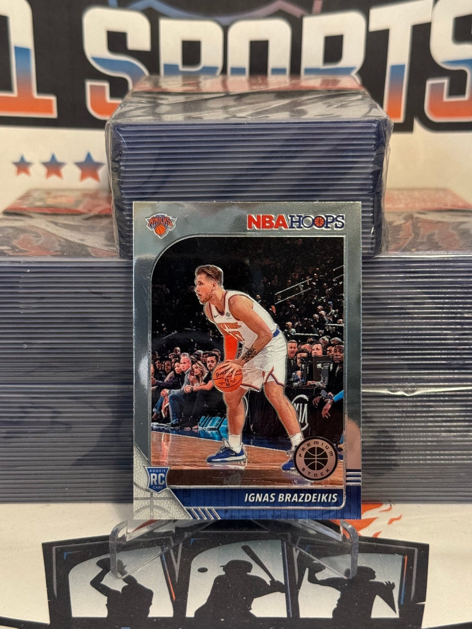 2019 Hoops Premium Stock Ignas Brazdeikis Rookie #235