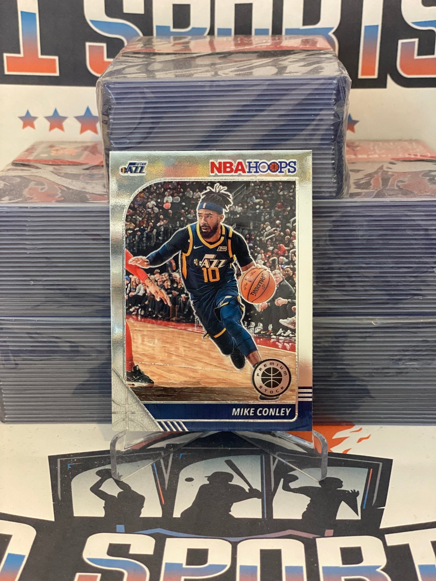 2019 Hoops Premium Stock Mike Conley #186