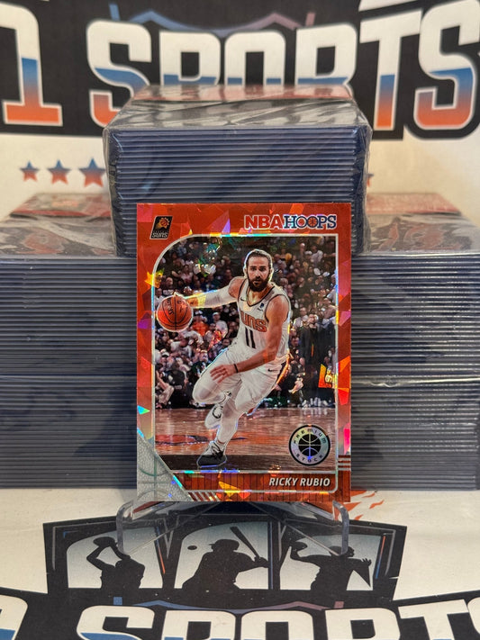 2019 Hoops Premium Stock (Red Cracked Ice Prizm) Ricky Rubio #189