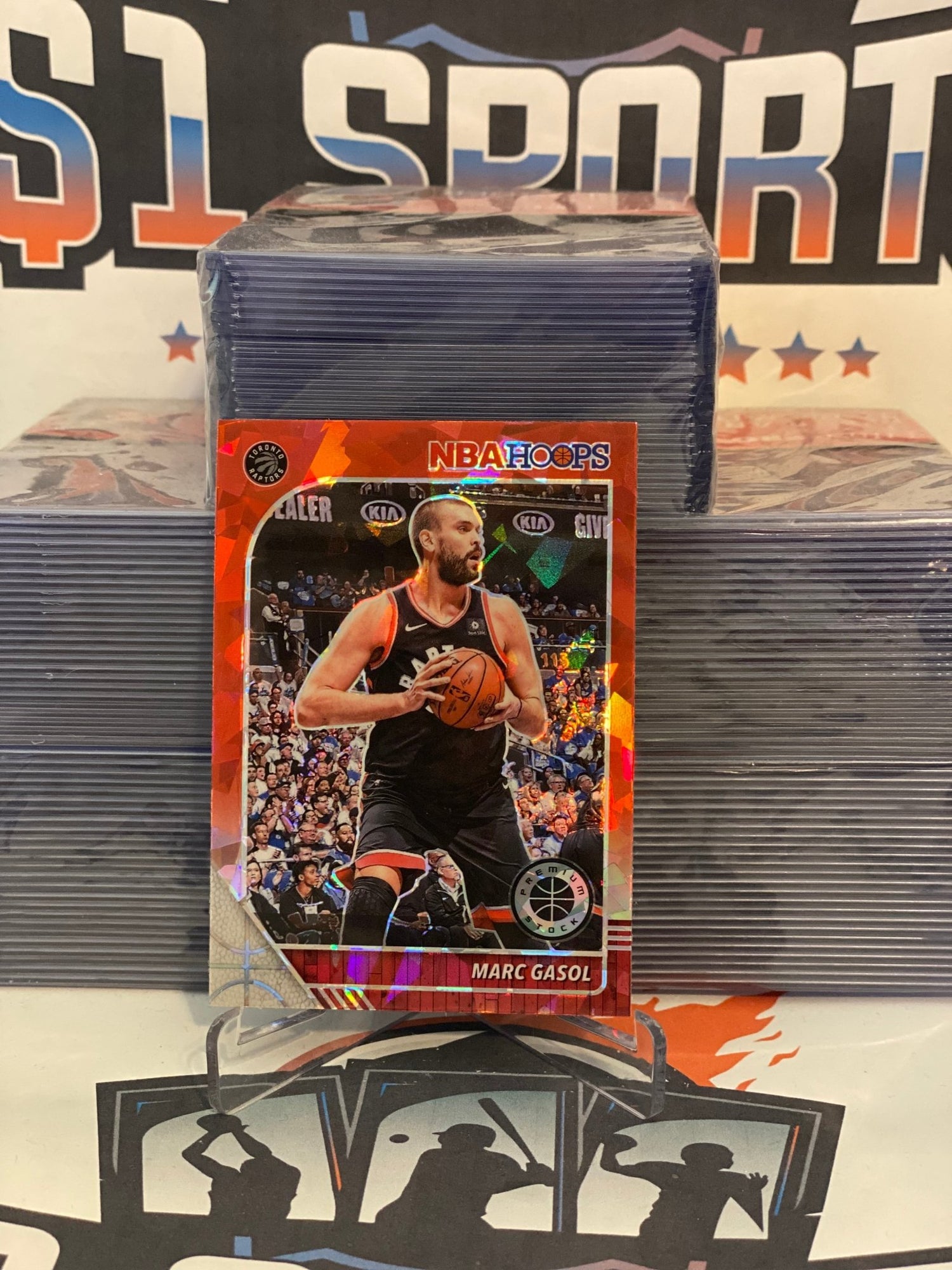 2019 Hoops Premium Stock (Red Ice Prizm) Marc Gasol #178