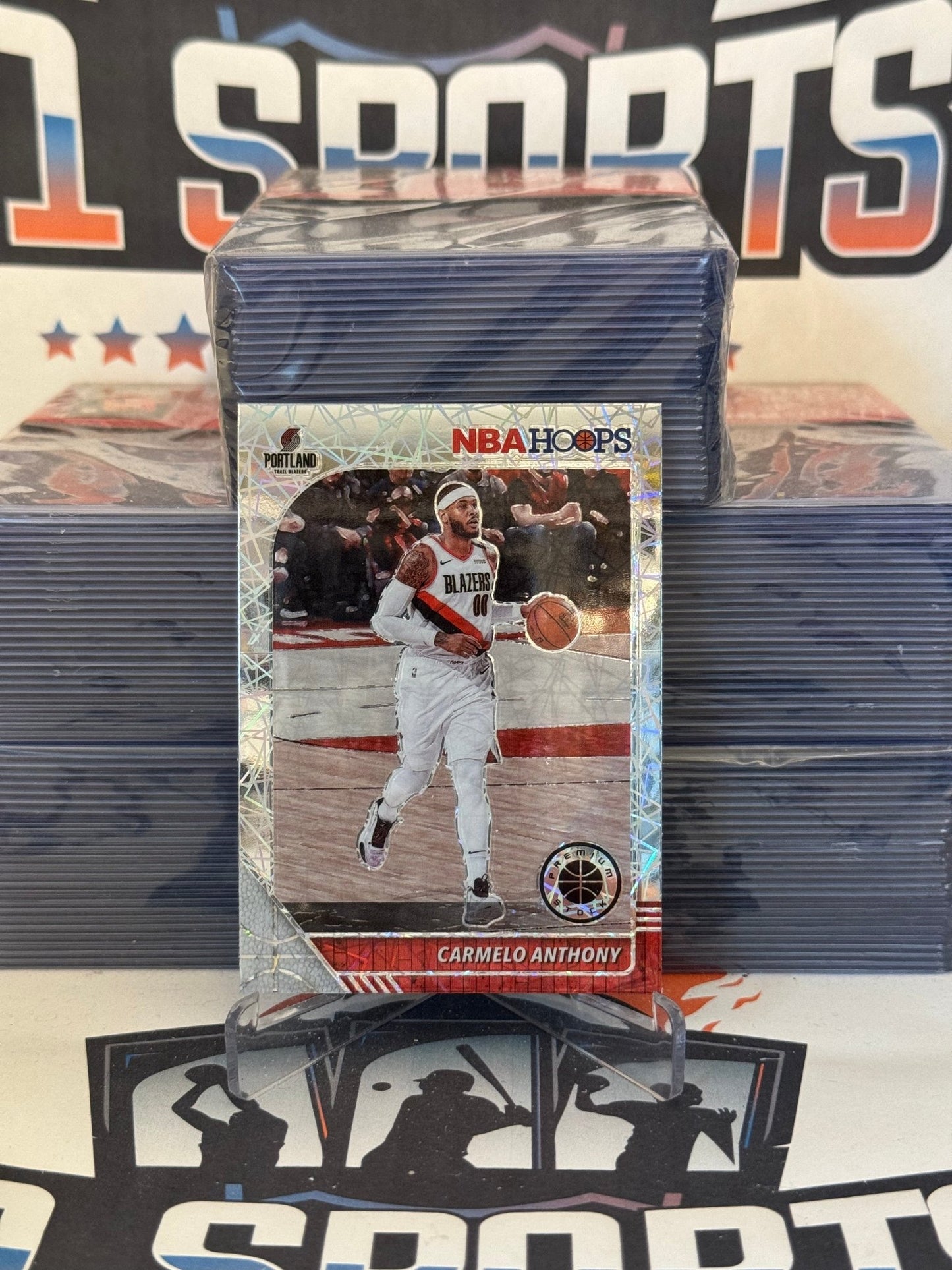 2019 Hoops Premium Stock (Silver Laser Prizm) Carmelo Anthony #105