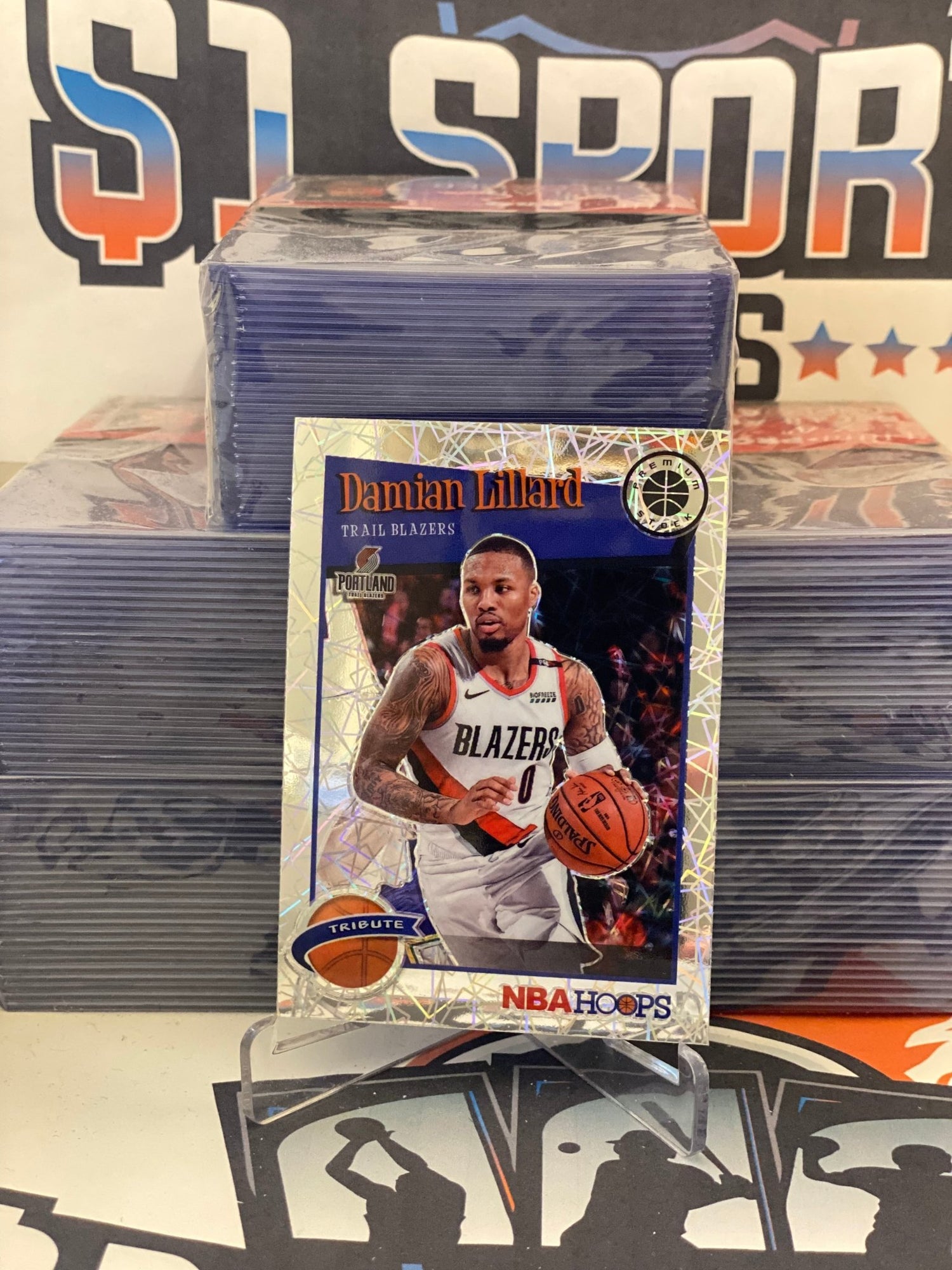 2019 Hoops Premium Stock (Silver Laser Prizm, Tribute) Damian Lillard #291