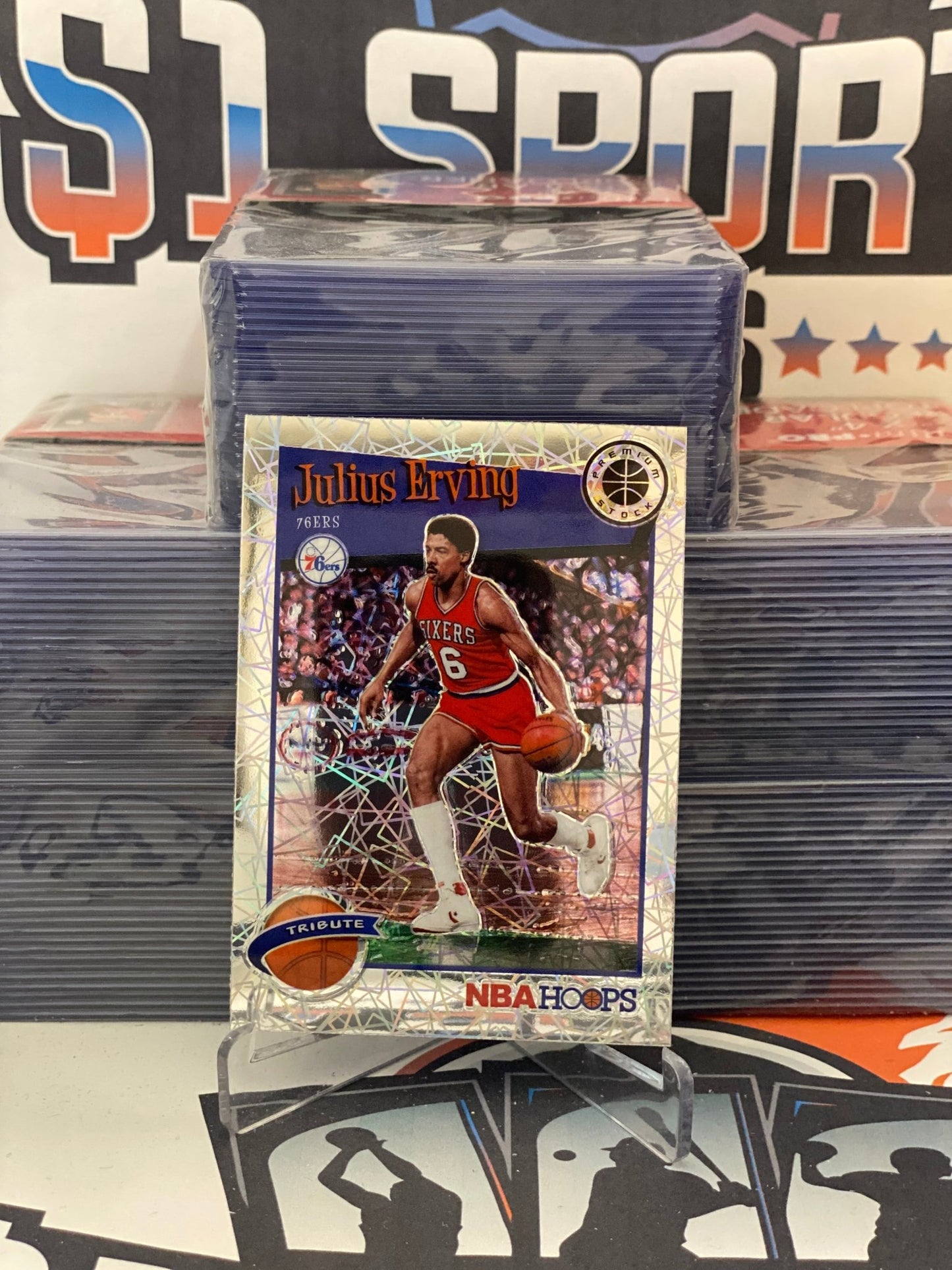 2019 Hoops Premium Stock (Silver Laser Prizm, Tribute) Julius Erving #293