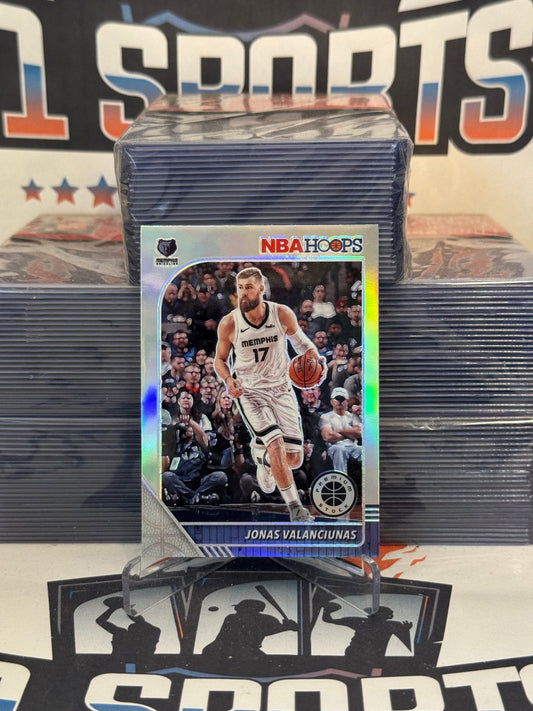2019 Hoops Premium Stock (Silver Prizm) Jonas Valanciunas #274