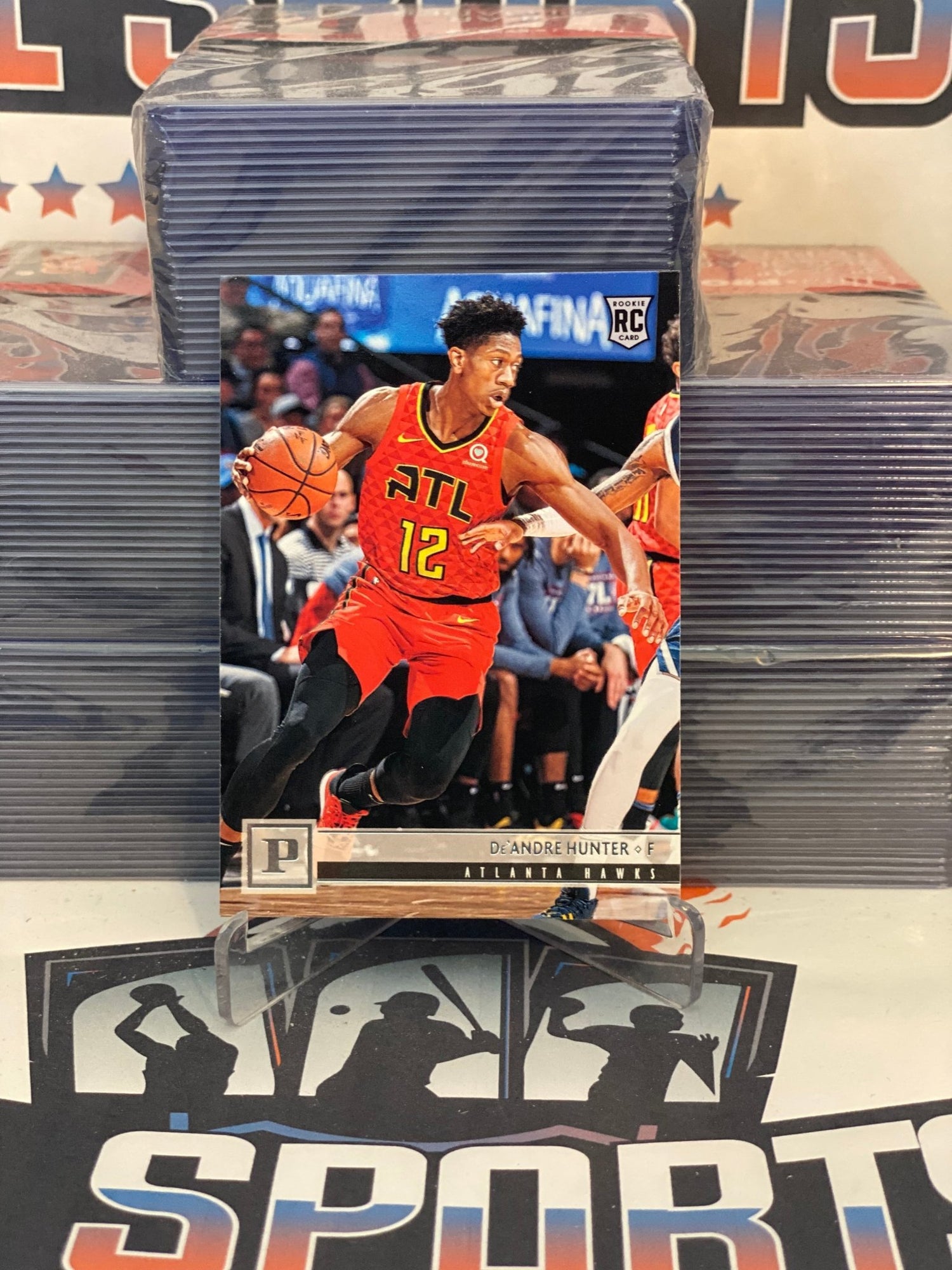 2019 Panini Chronicles (Panini) De'Andre Hunter Rookie #108