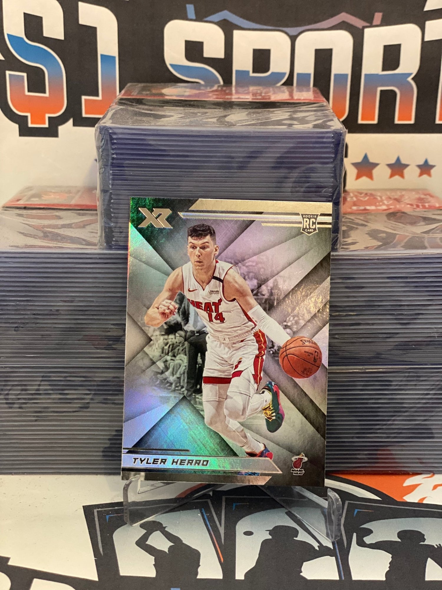 2019 Panini Chronicles (XR) Tyler Herro Rookie #277