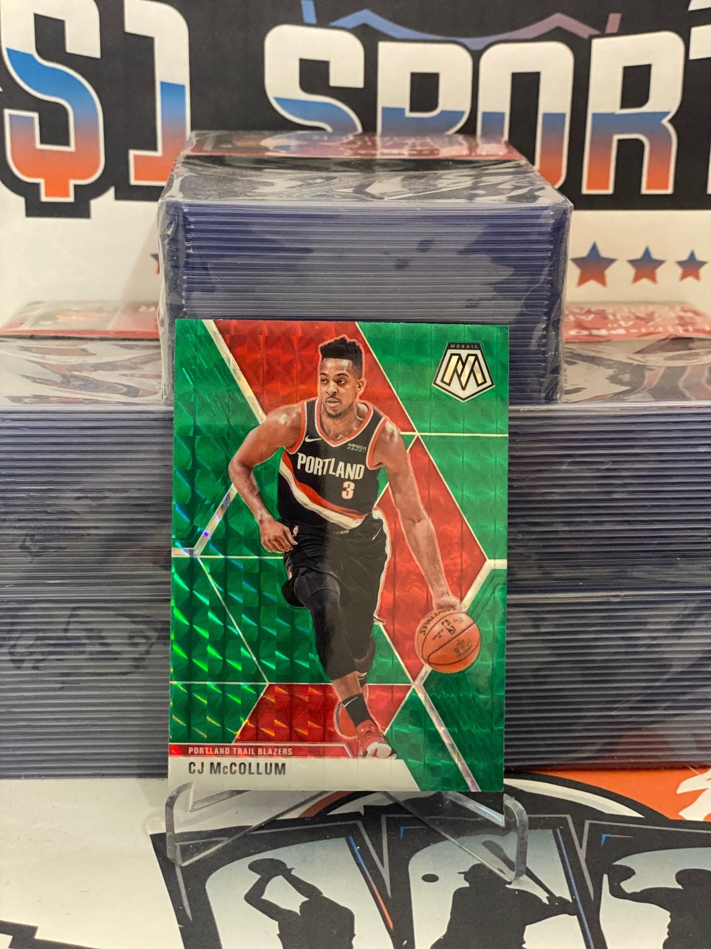 2019 Panini Mosaic (Green Prizm) CJ McCollum #15