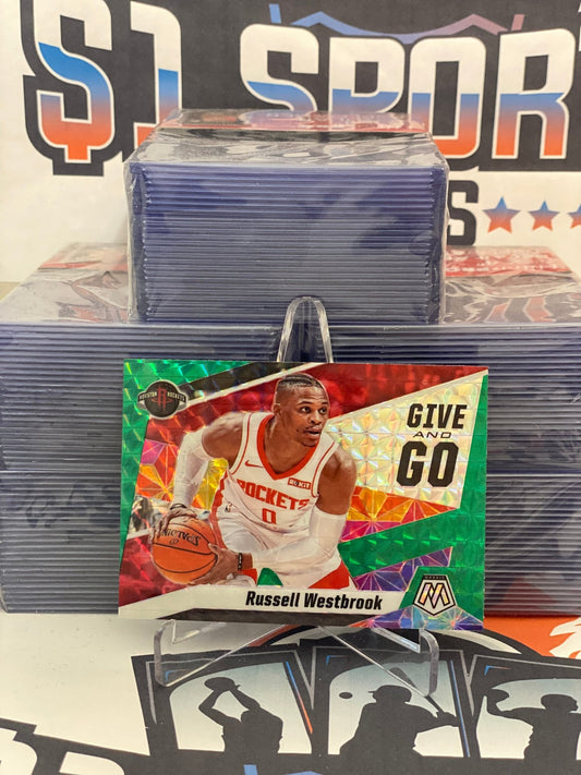 2019 Panini Mosaic (Green Prizm, Give and Go) Russell Westbrook #11