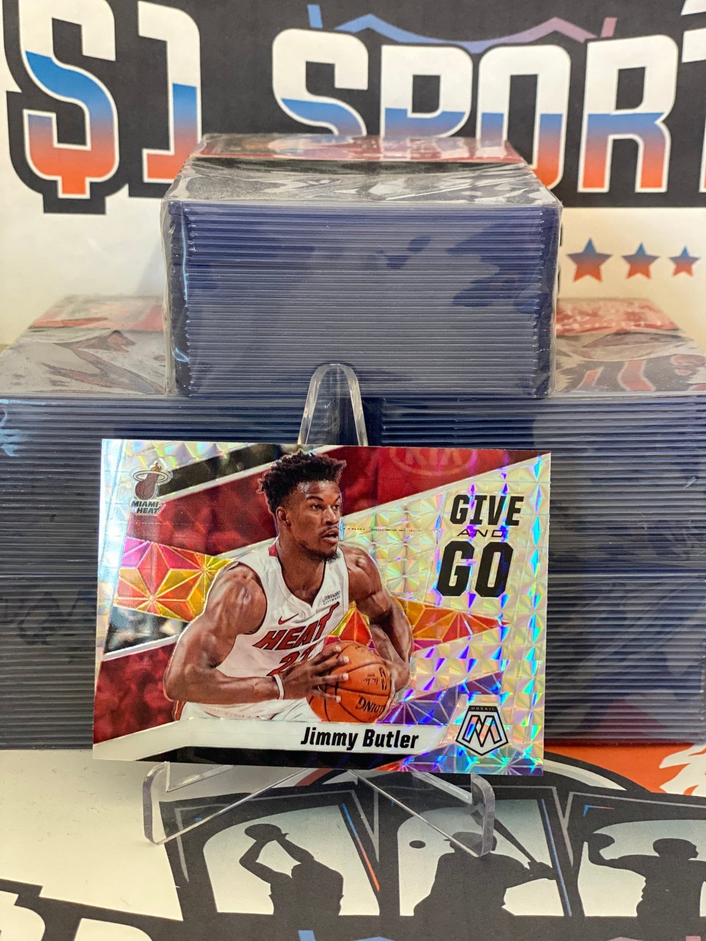 2019 Panini Mosaic (Mosaic Prizm, Give and Go) Jimmy Butler #15