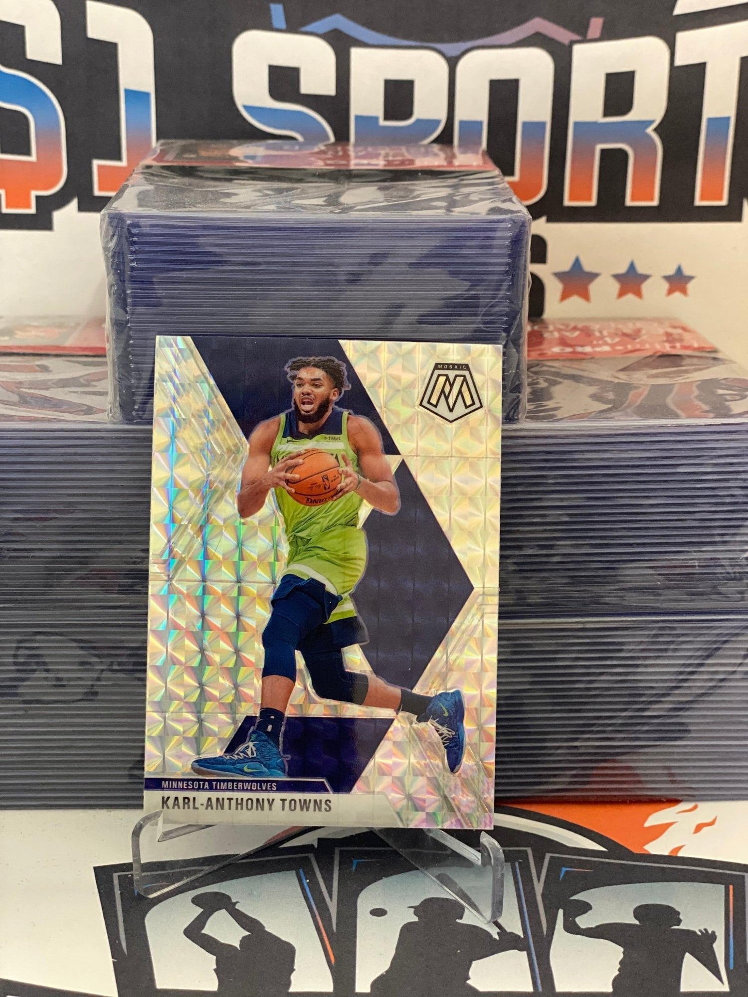 2019 Panini Mosaic (Mosaic Prizm) Karl-Anthony Towns #83