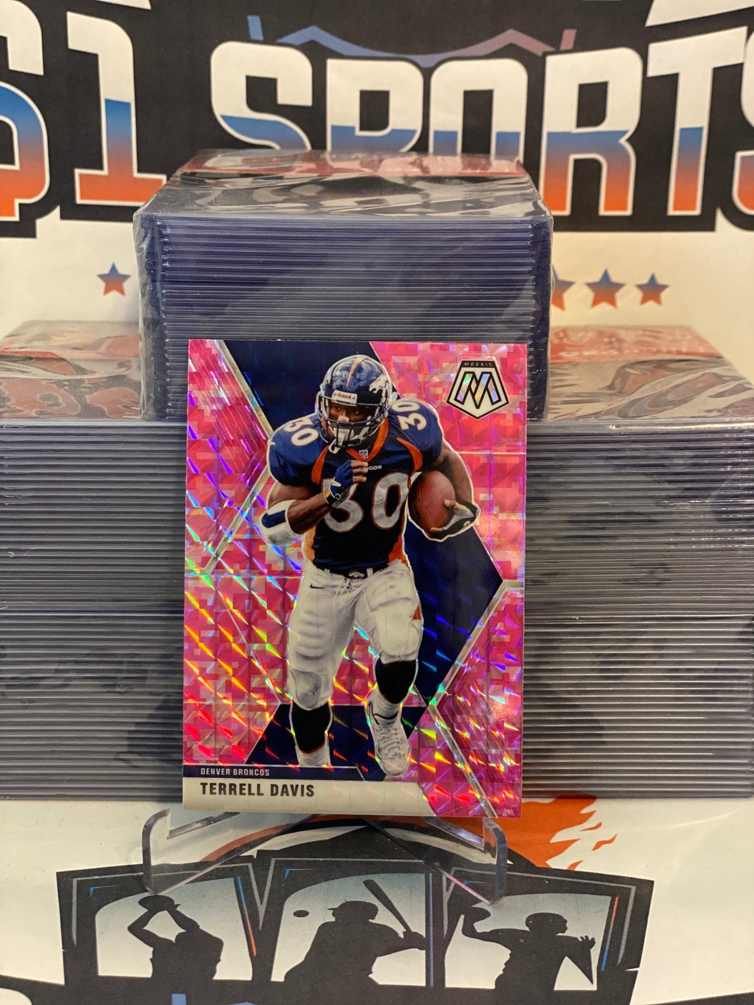 2019 Panini Mosaic (Pink Camo Prizm) Terrell Davis #68