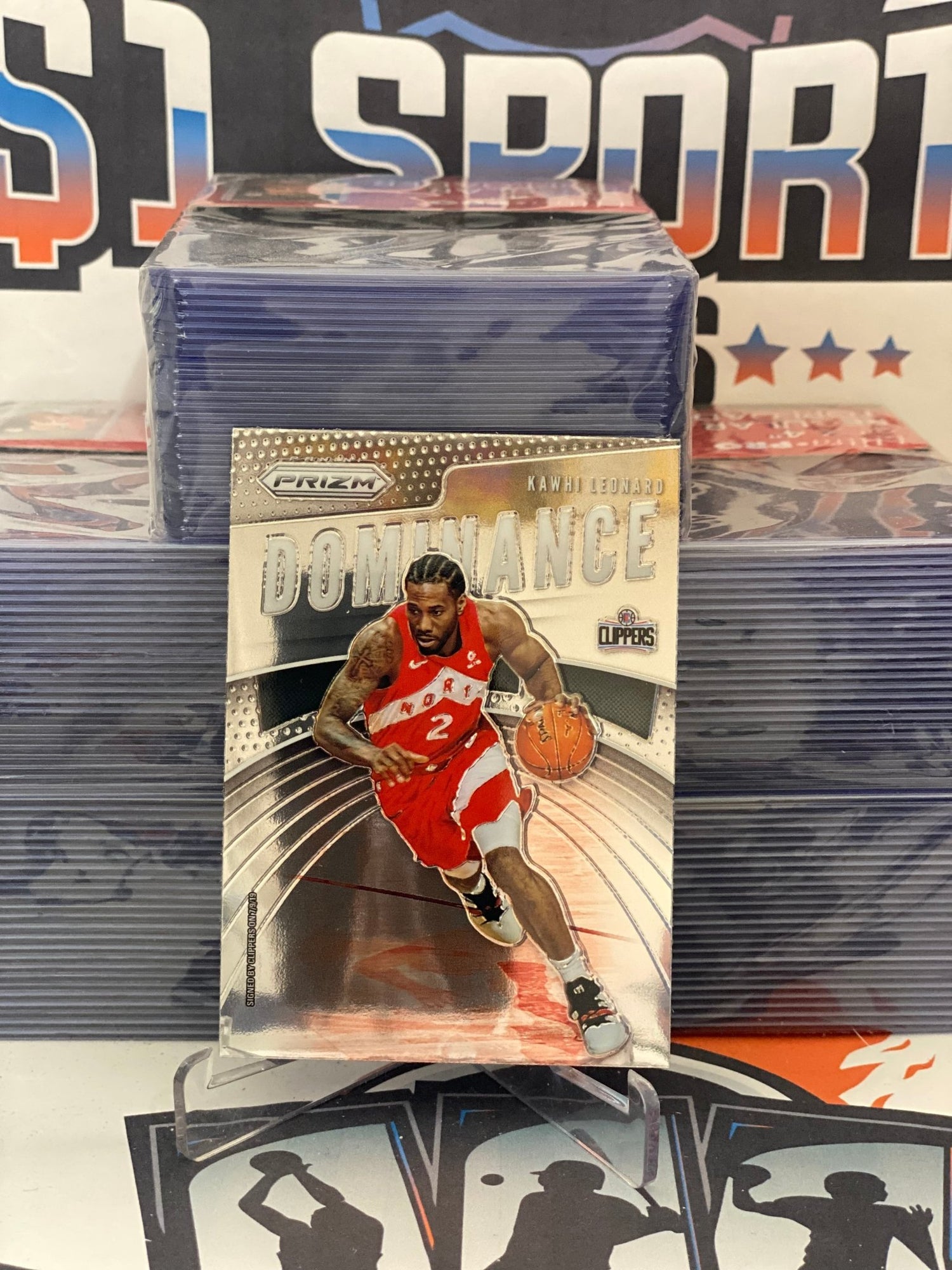 2019 Panini Prizm (Dominance) Kawhi Leonard #16