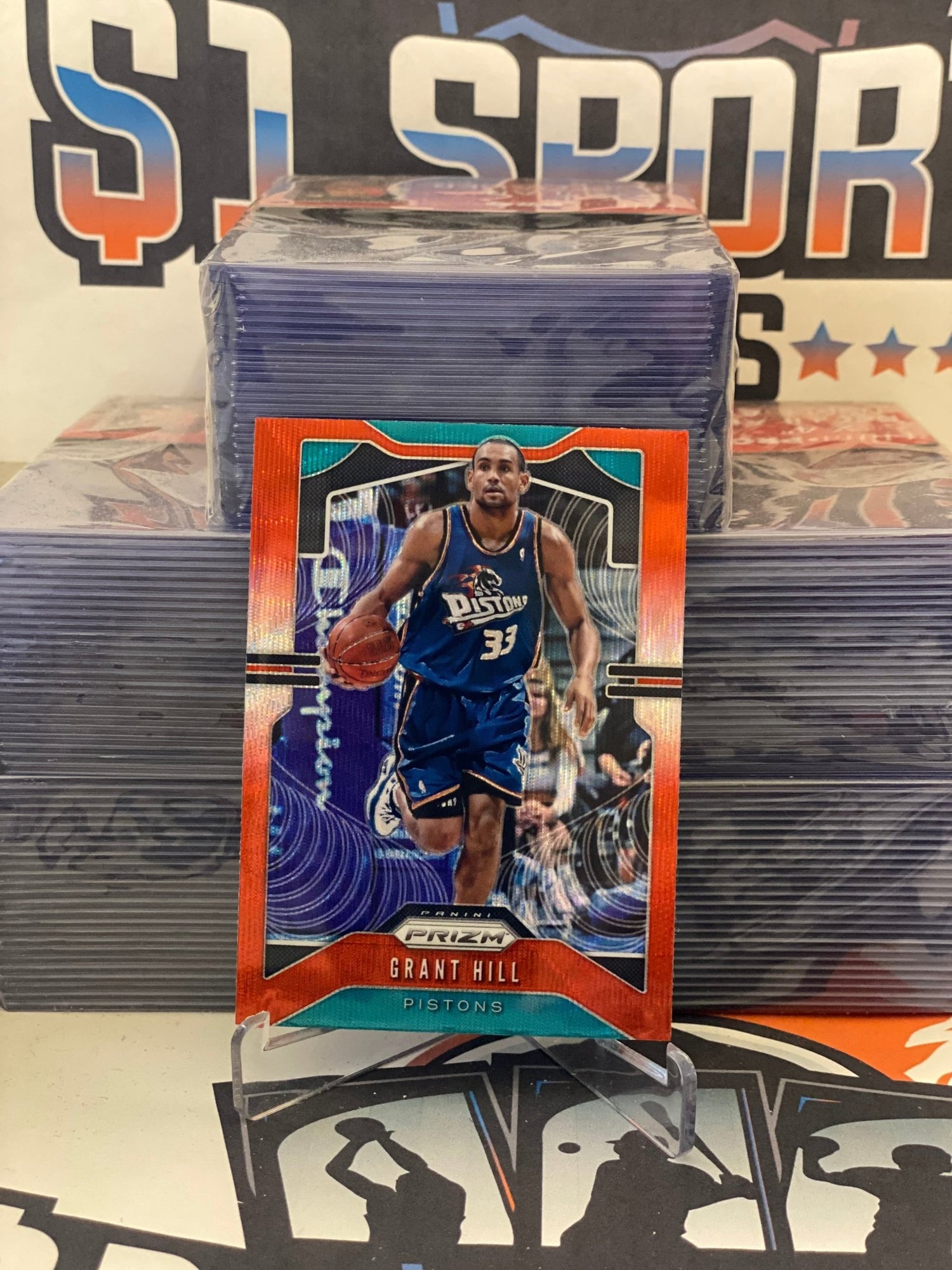 2019 Panini Prizm (Ruby Wave Prizm) Grant Hill #24