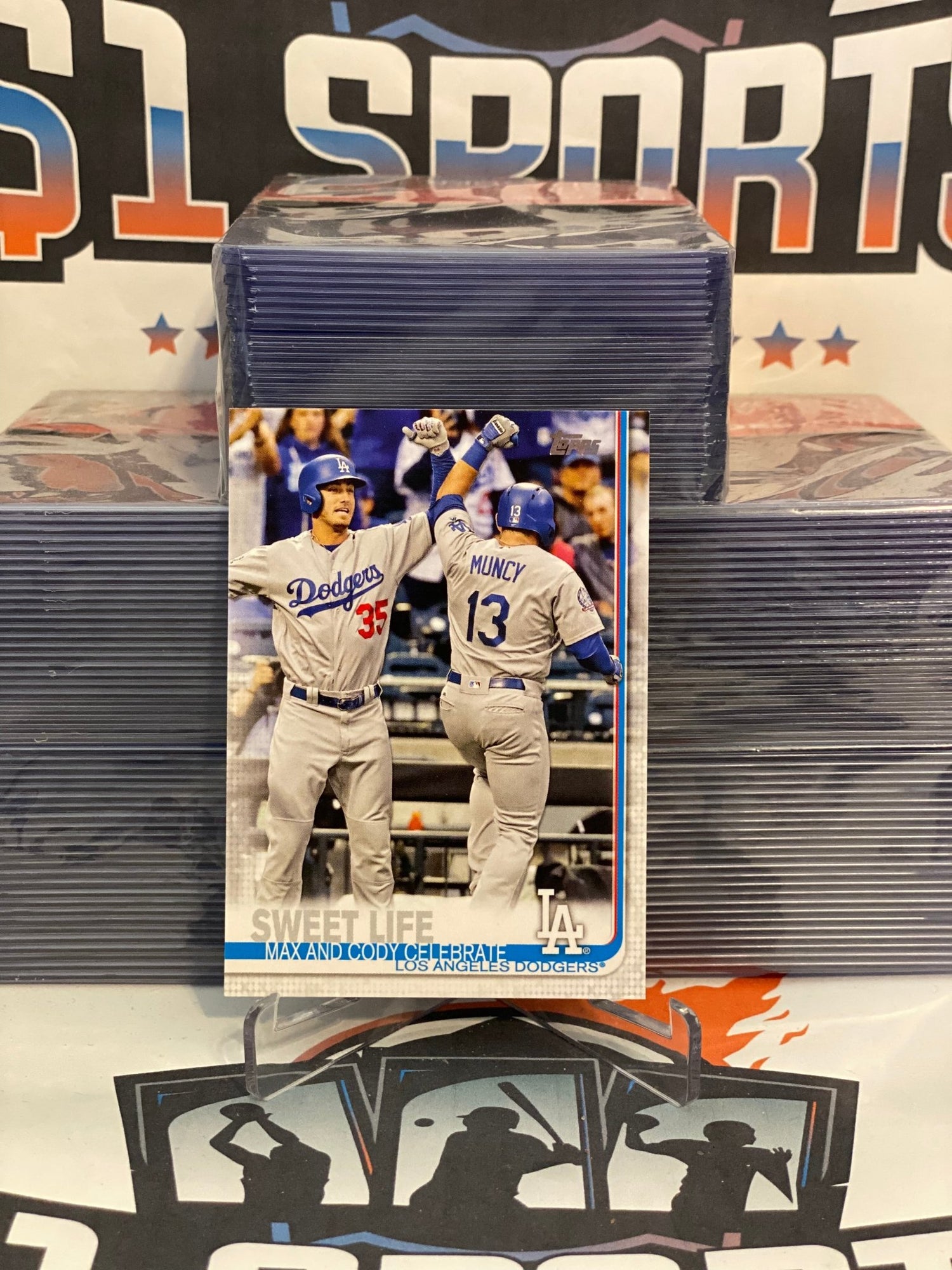 2019 Topps (Sweet Life) Cody Bellinger & Max Muncy #202