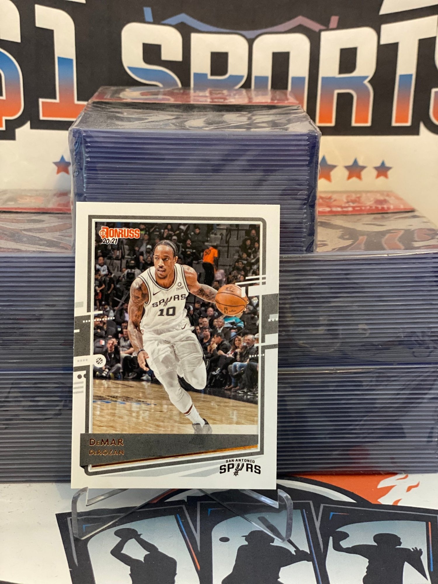 2020 Donruss DeMar DeRozan #10