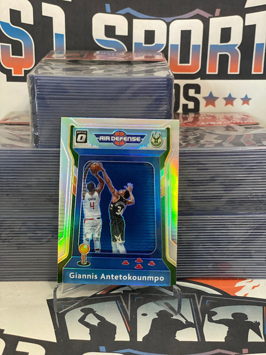 2020 Donruss Optic (Holo Prizm, Air Defense) Giannis Antetokounmpo #1