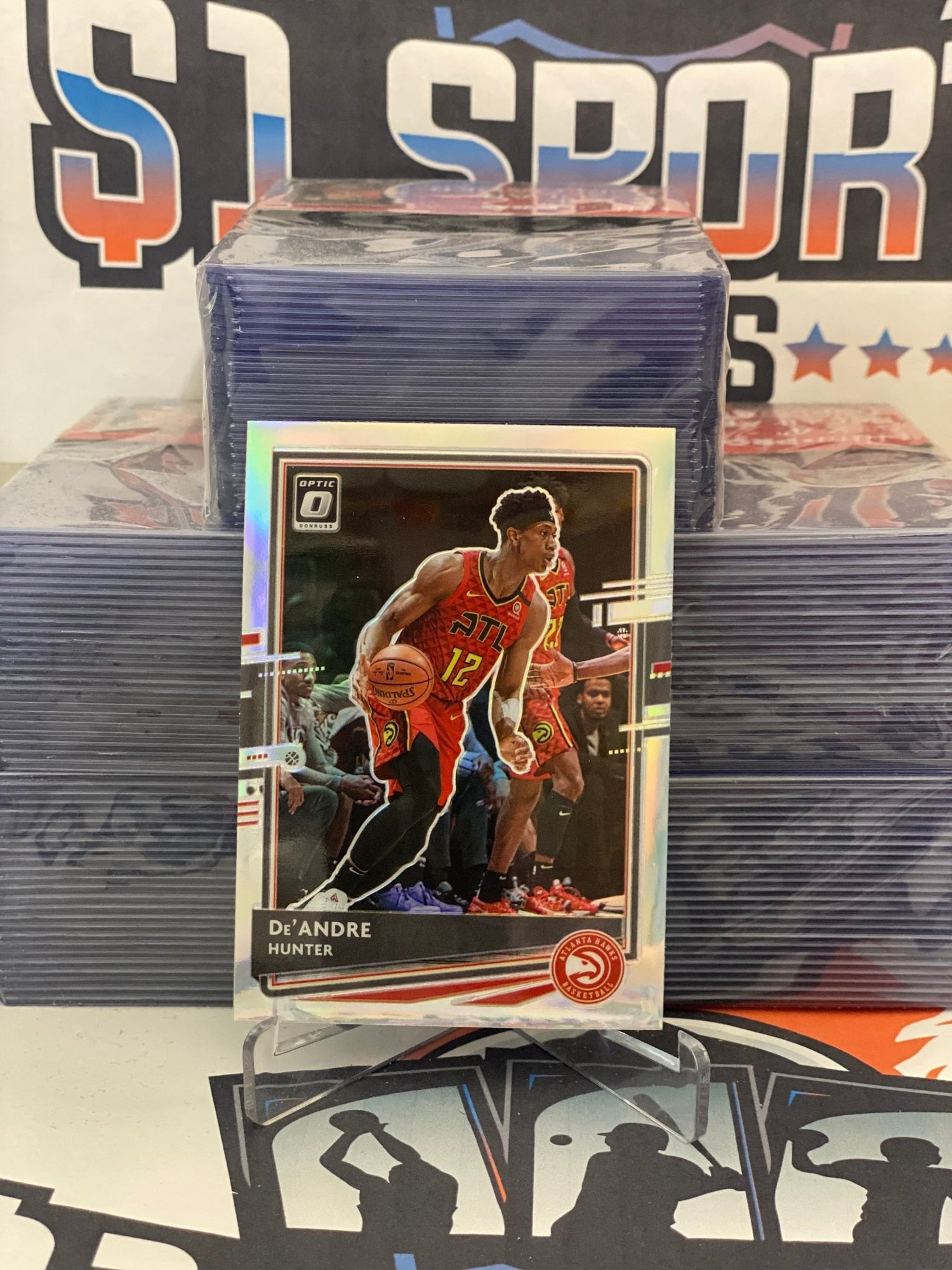 2020 Donruss Optic (Holo Prizm) De'Andre Hunter #84