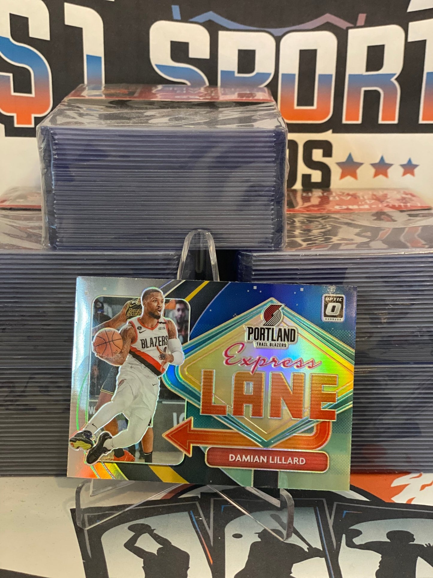 2020 Donruss Optic (Holo Prizm, Express Lane) Damian Lillard #8