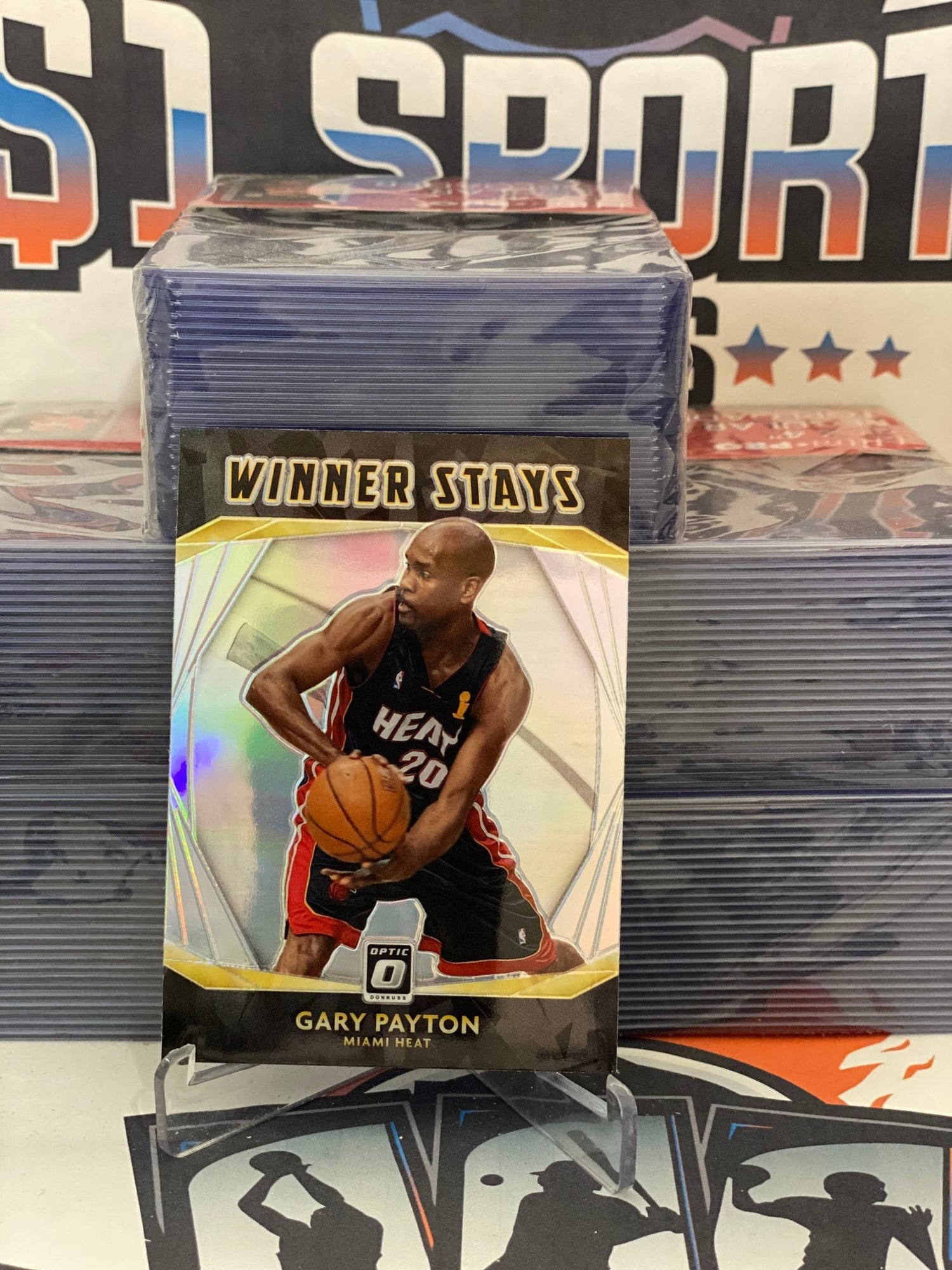 2020 Donruss Optic (Holo Prizm, Winner Stays) Gary Payton #14