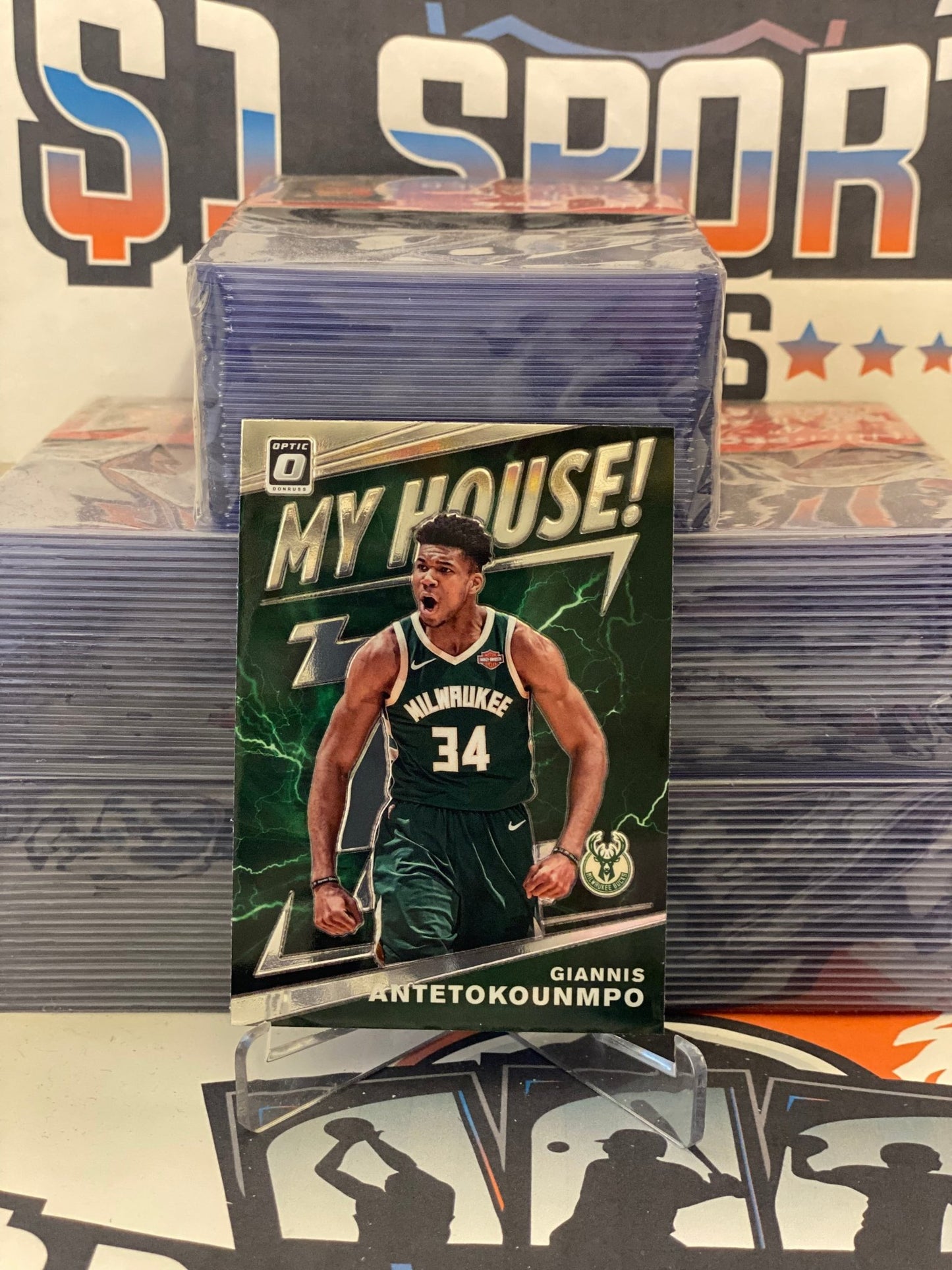 2020 Donruss Optic (My House!) Giannis Antetokounmpo #5