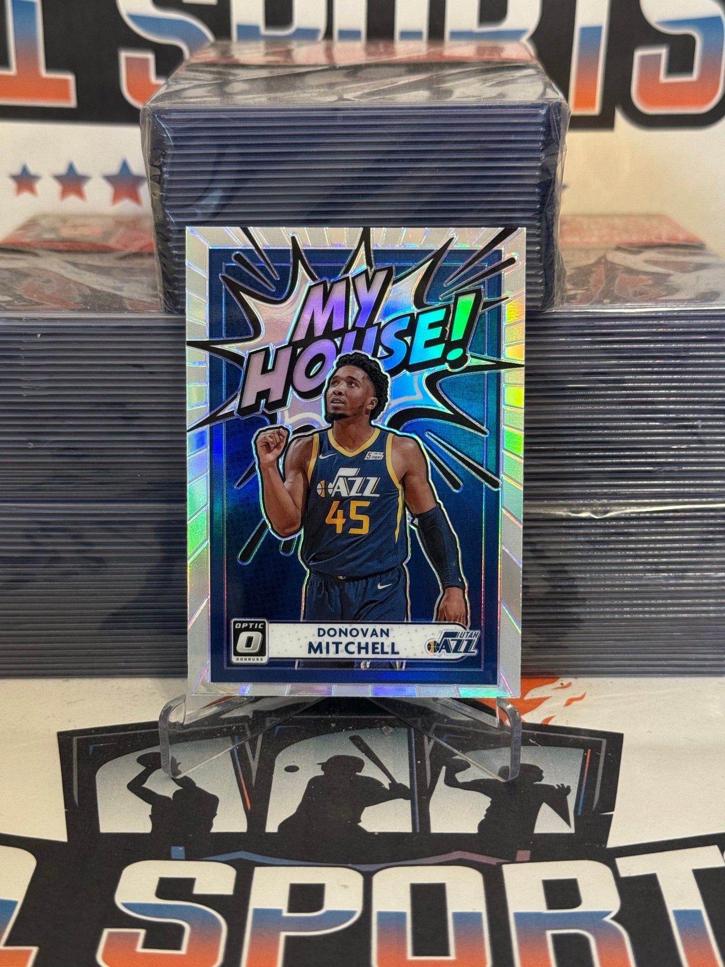 2020 Donruss Optic (Silver Prizm, My House!) Donovan Mitchell #10