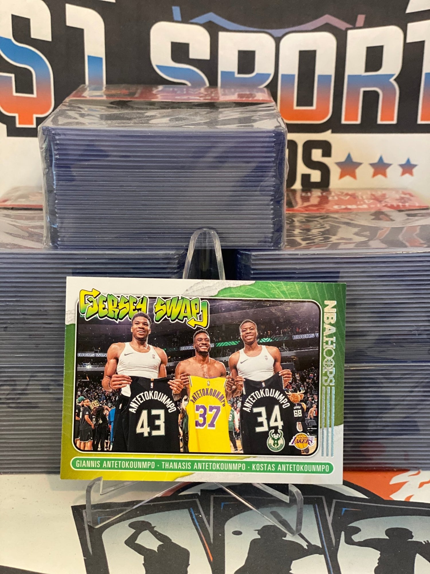 2020 NBA Hoops (Jersey Swap) Giannis Antetokounmpo #9