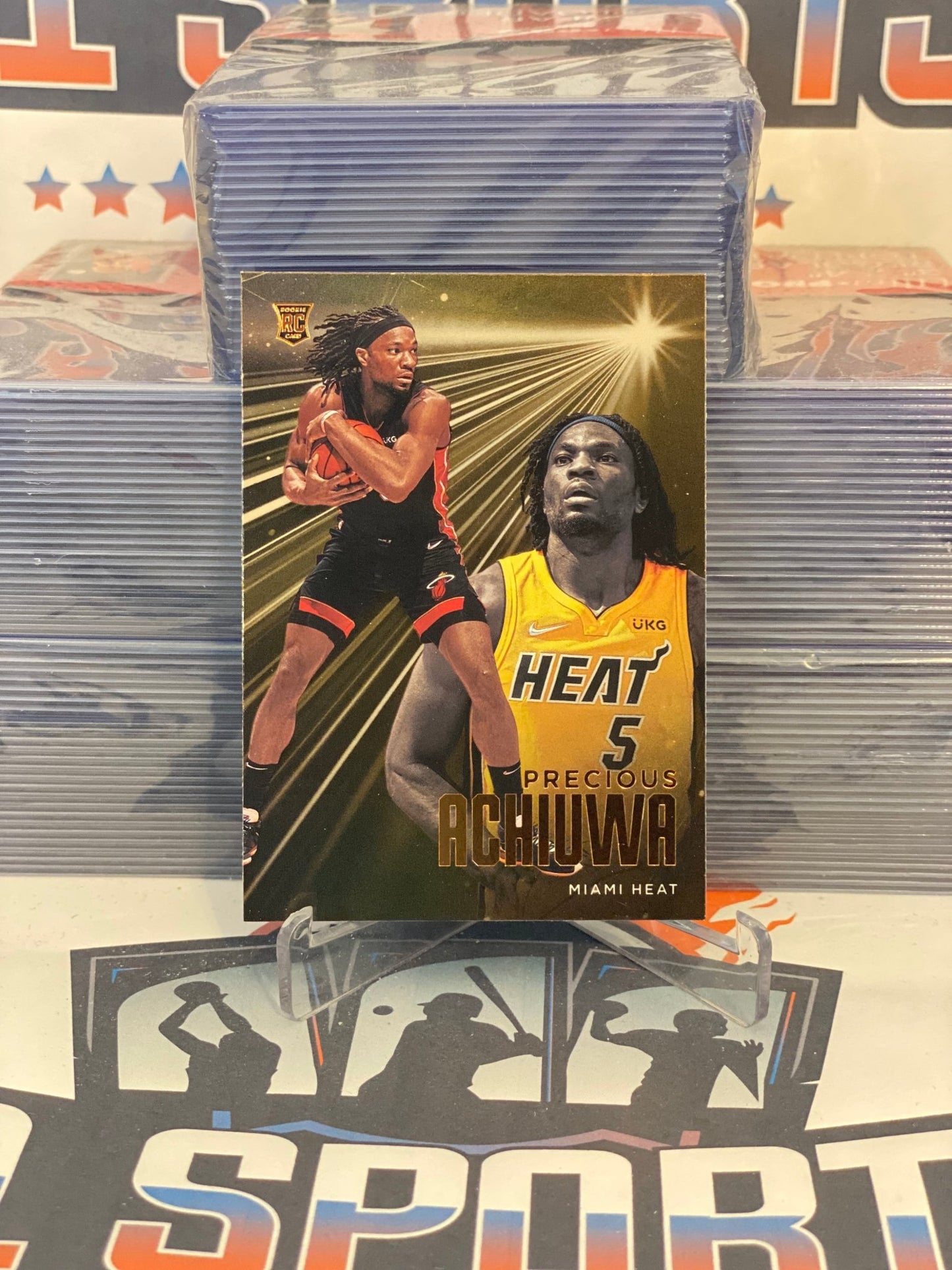 2020 Panini Chronicles (Bronze, Essentials) Precious Achiuwa Rookie #220