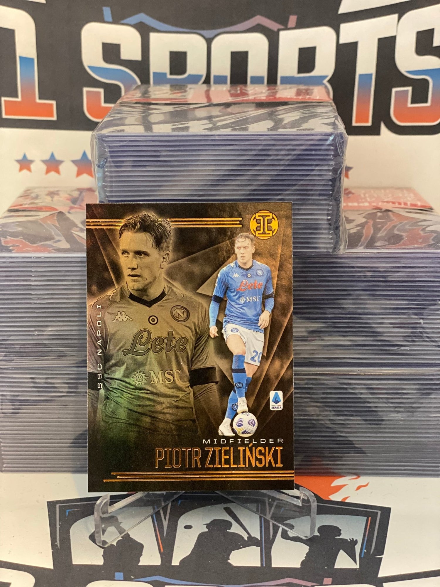 2020 Panini Chronicles (Illusions) Serie A Piotr Zielinski #22
