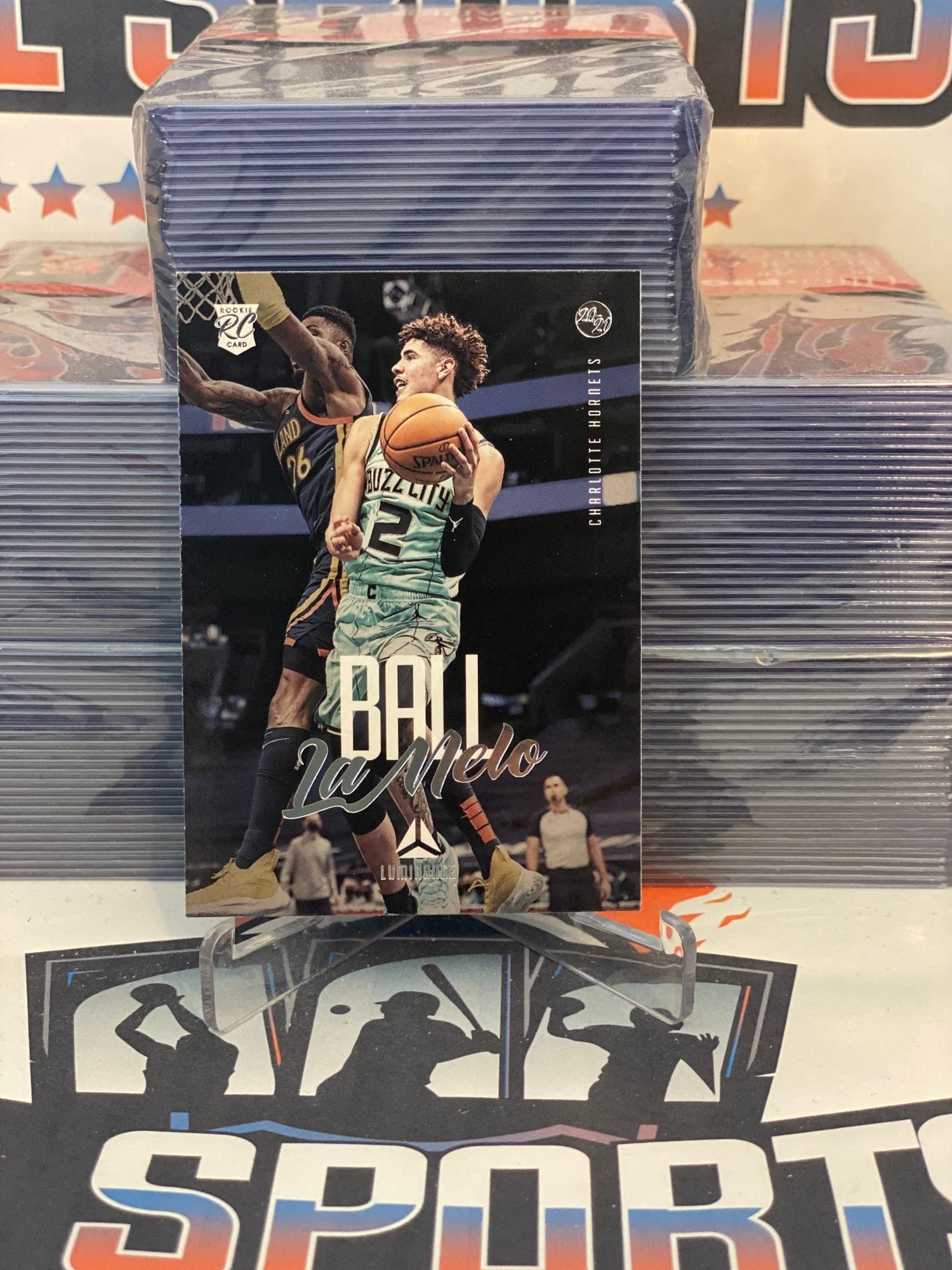 2020 Panini Chronicles (Luminance) LaMelo Ball Rookie #147