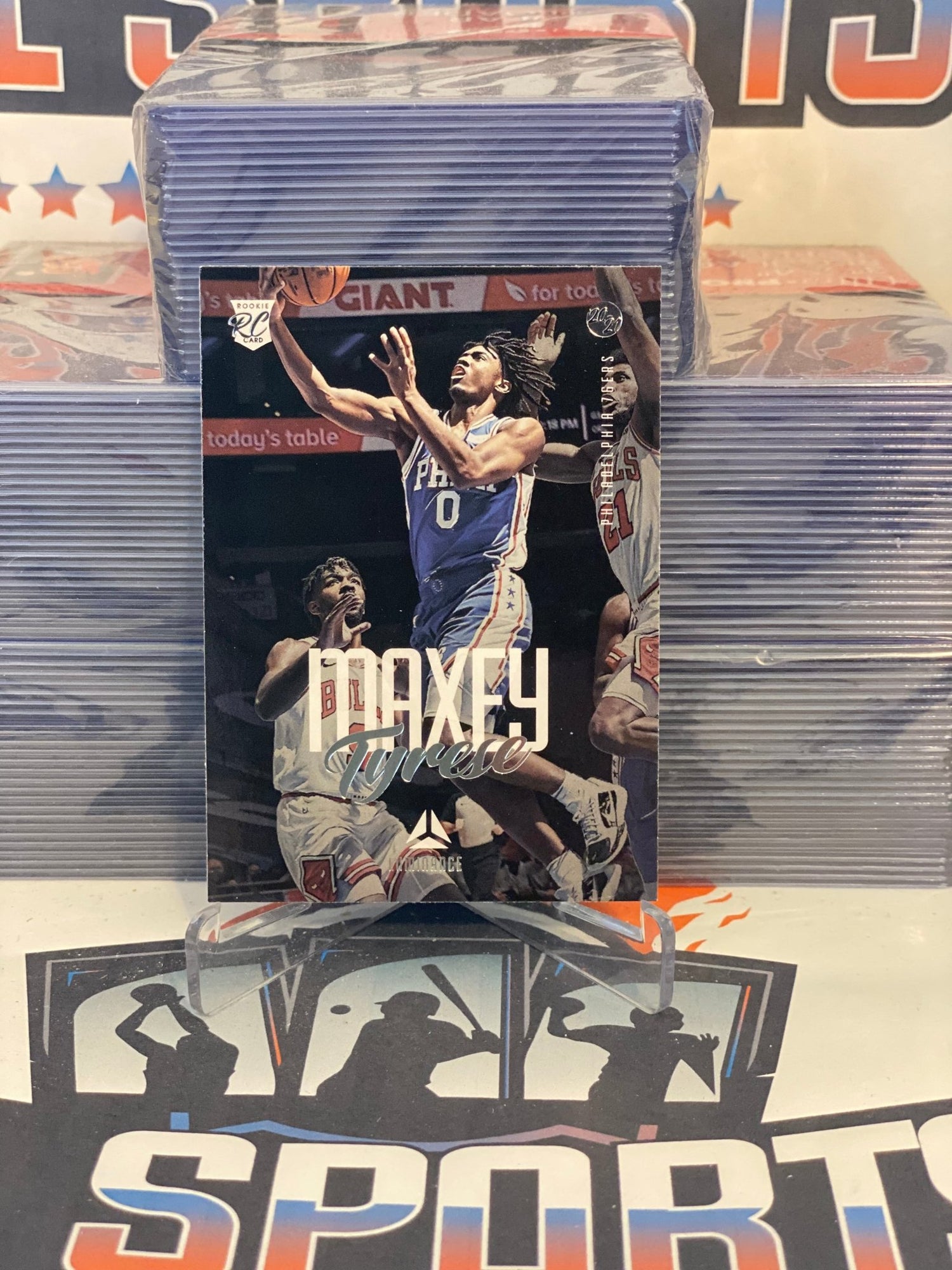 2020 Panini Chronicles (Luminance) Tyrese Maxey Rookie #165