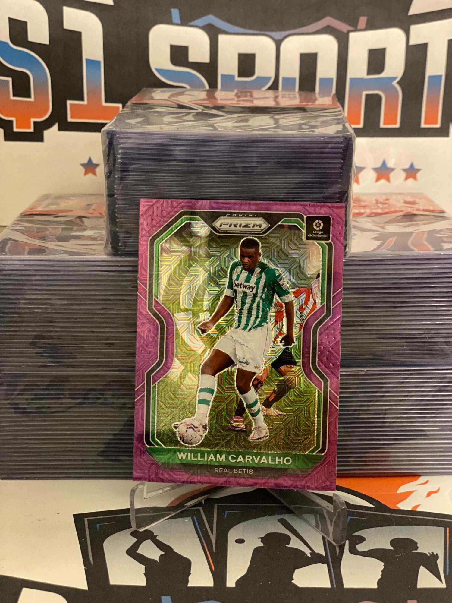 2020 Panini Chronicles (Purple Mojo Prizm, Prizm) La Liga William Carvalho #23